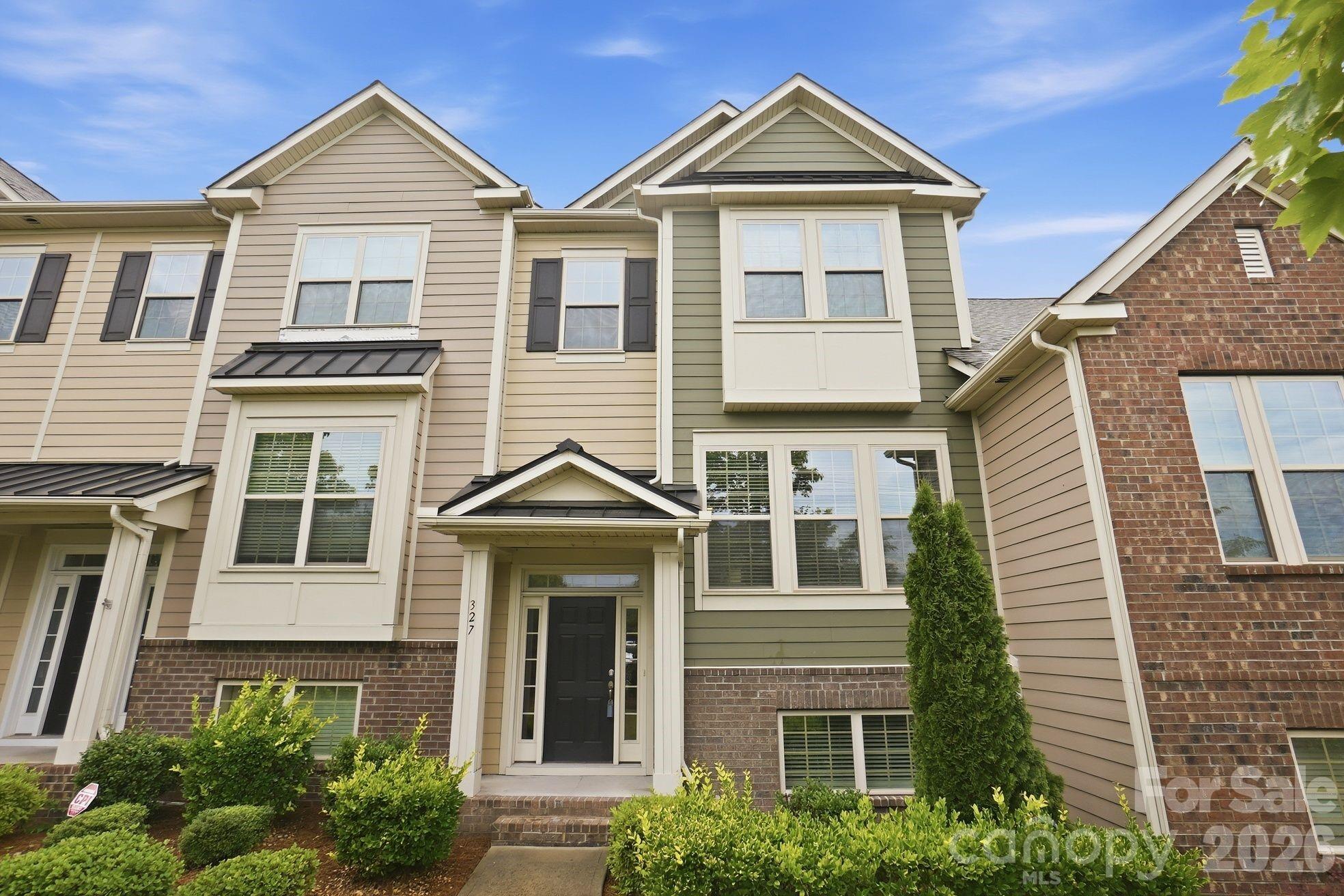 327 Annandale Dr, Fort Mill, SC 29708