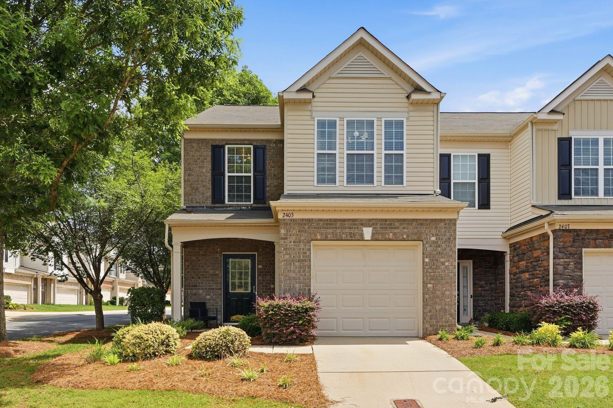 2403 Diplomat Ln, Charlotte, NC 28210