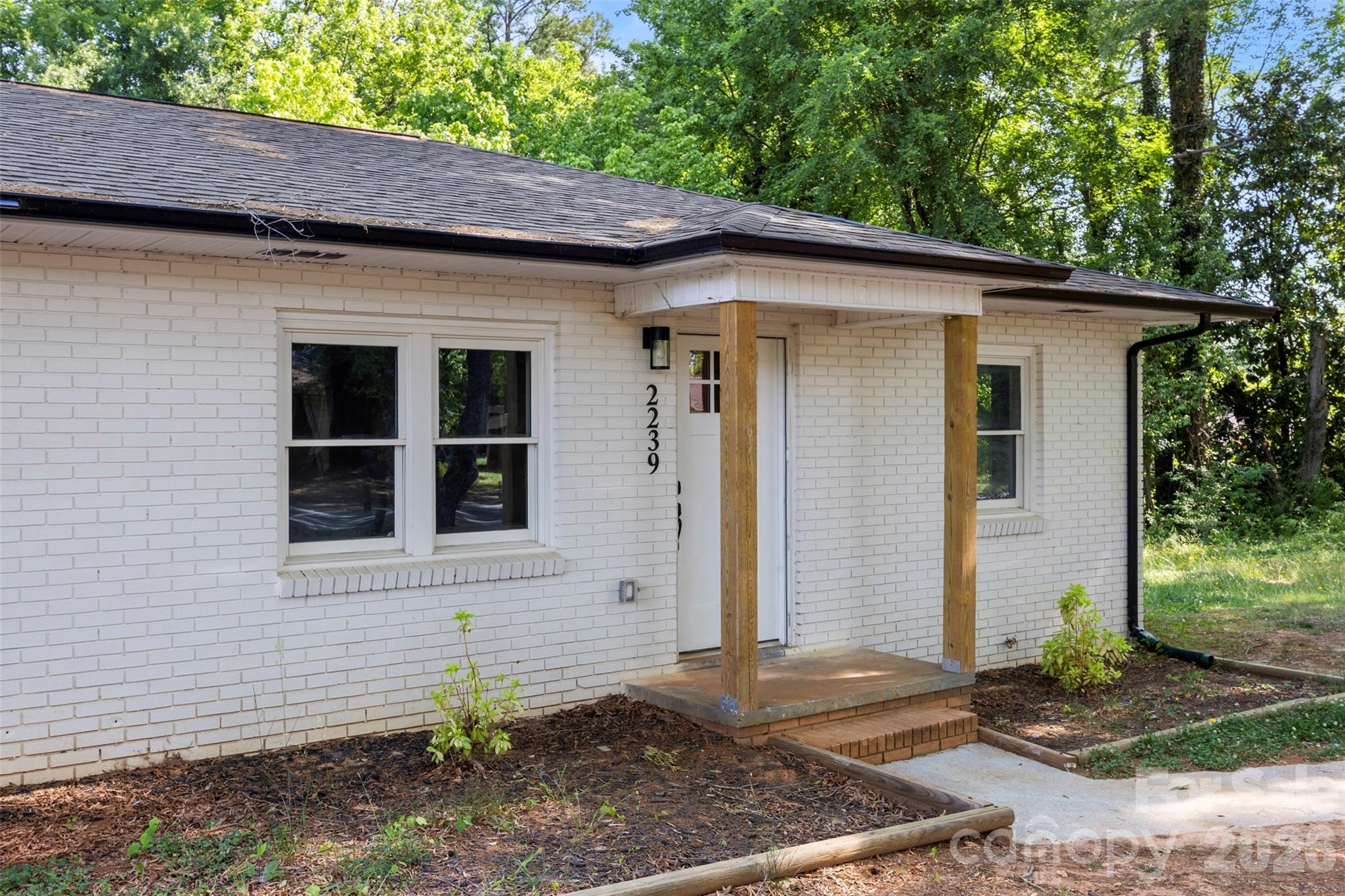 2237-2239 Catawba Heights Rd, Lincolnton, NC 28092