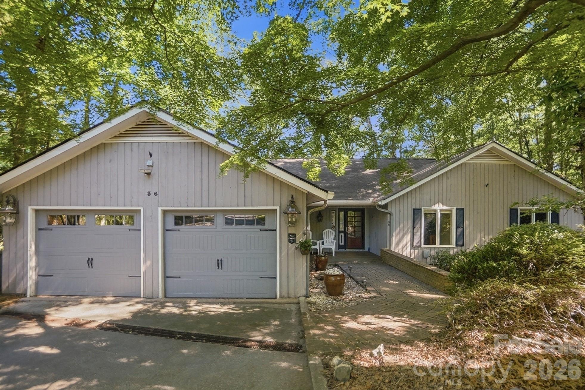 36 Water Thrush Rd, Lake Wylie, SC 29710