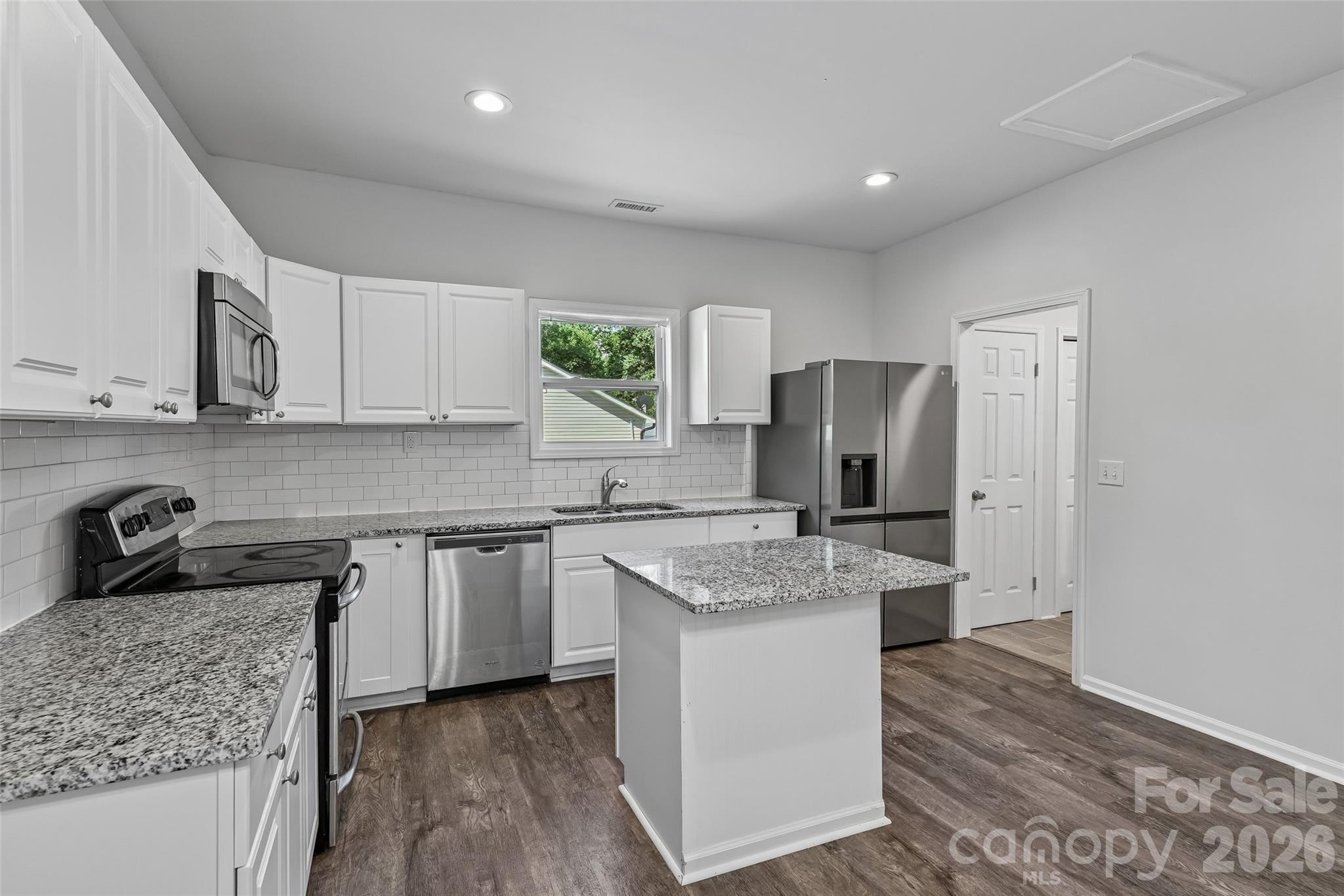2509 Gardner St, Gastonia, NC 28056