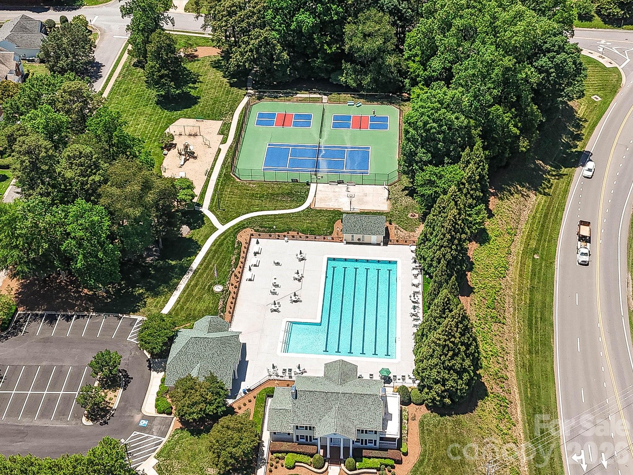9539 Stawell Dr, Huntersville, NC 28078