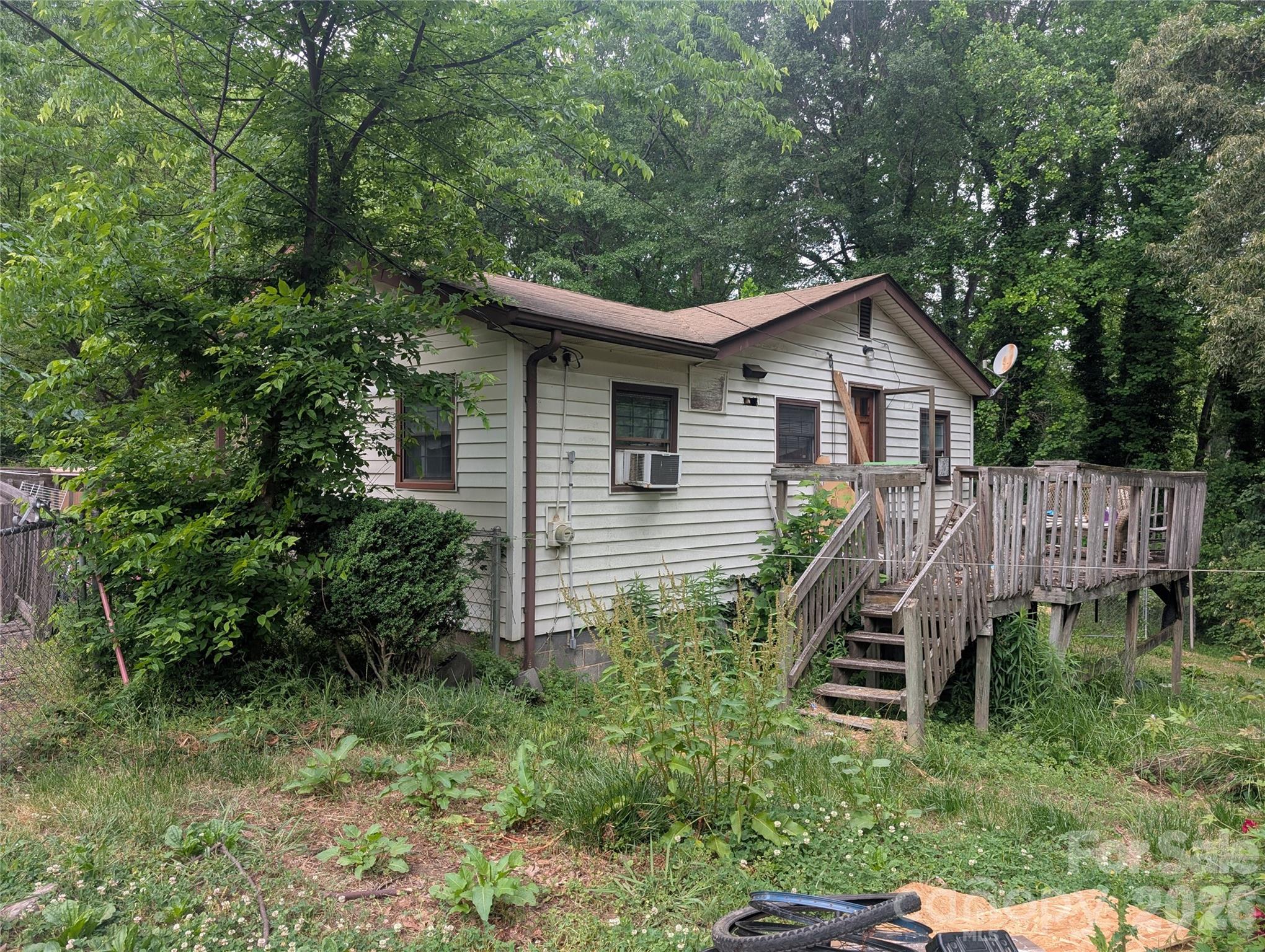 1218-B Essex St, Gastonia, NC 28052