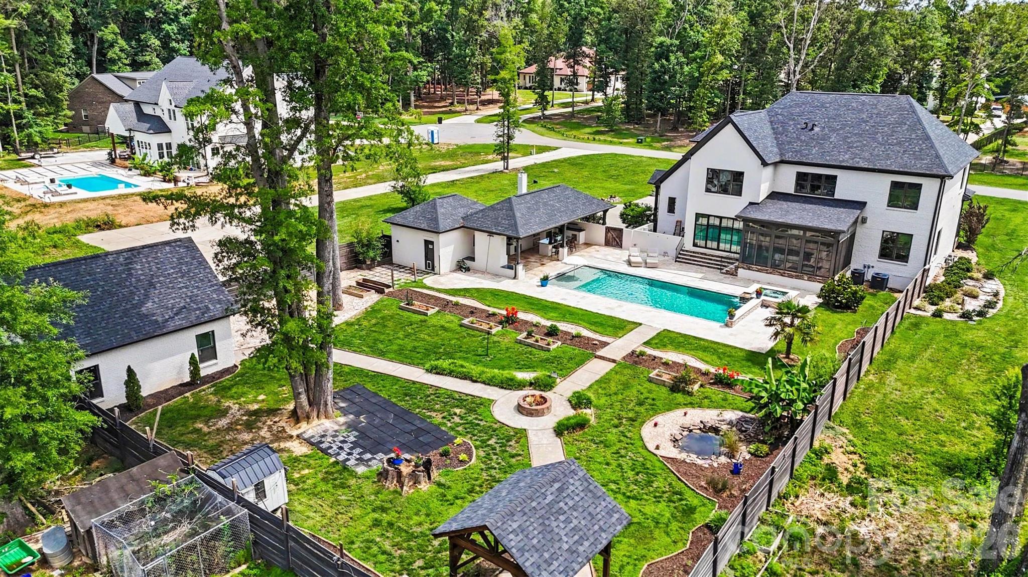 1023 Piney Dr, Monroe, NC 28110