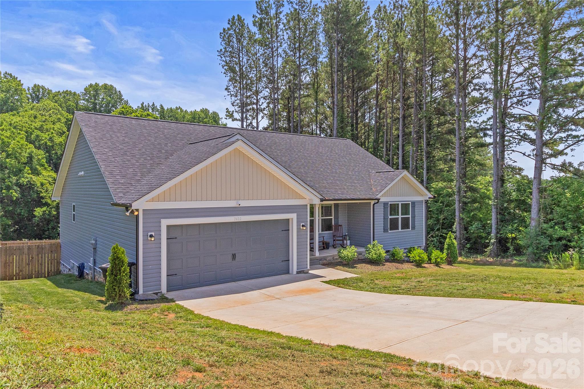 2412 Mintew Cir, Lincolnton, NC 28092