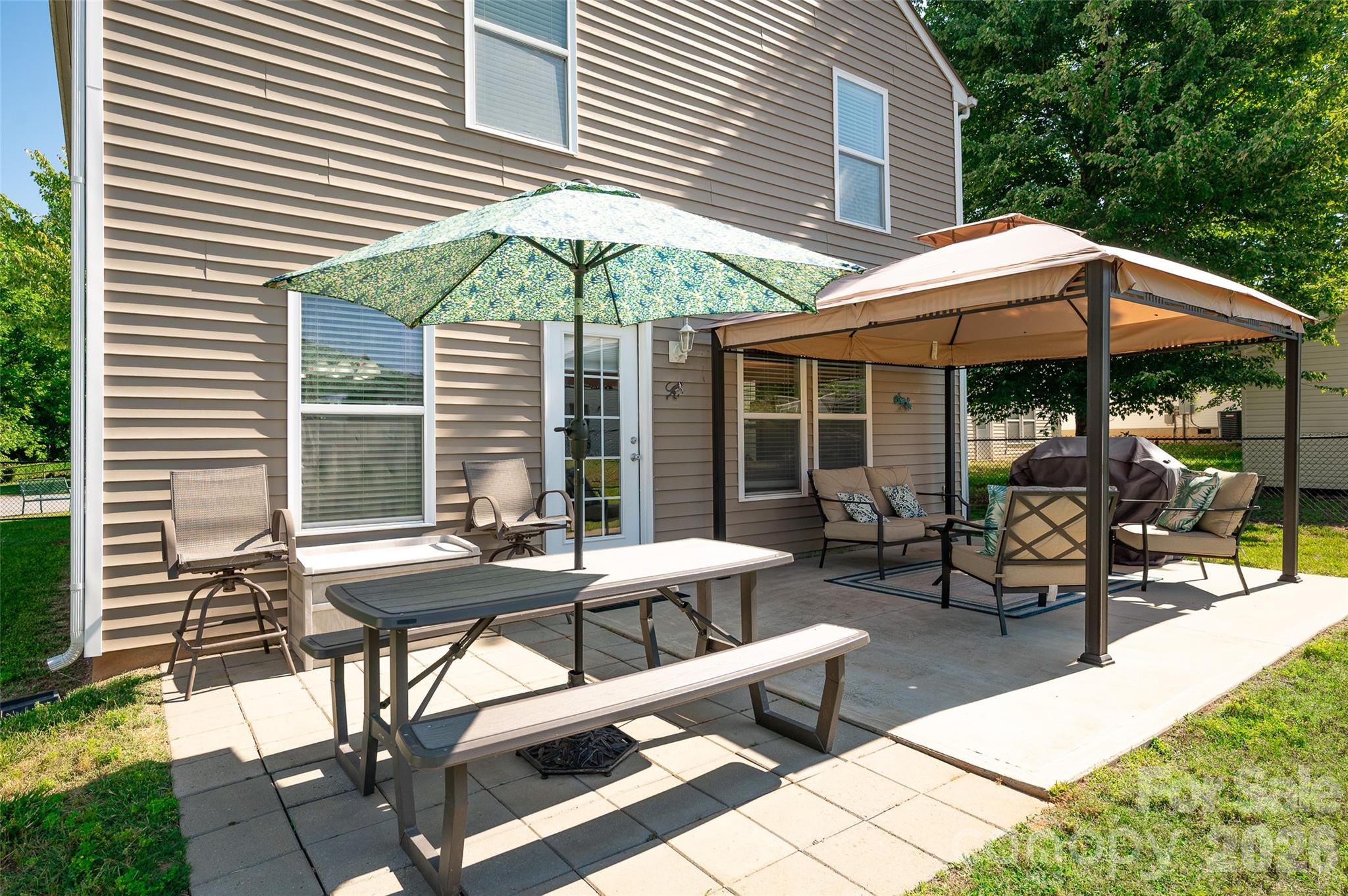 211 Wolf Creek Ln, Statesville, NC 28625