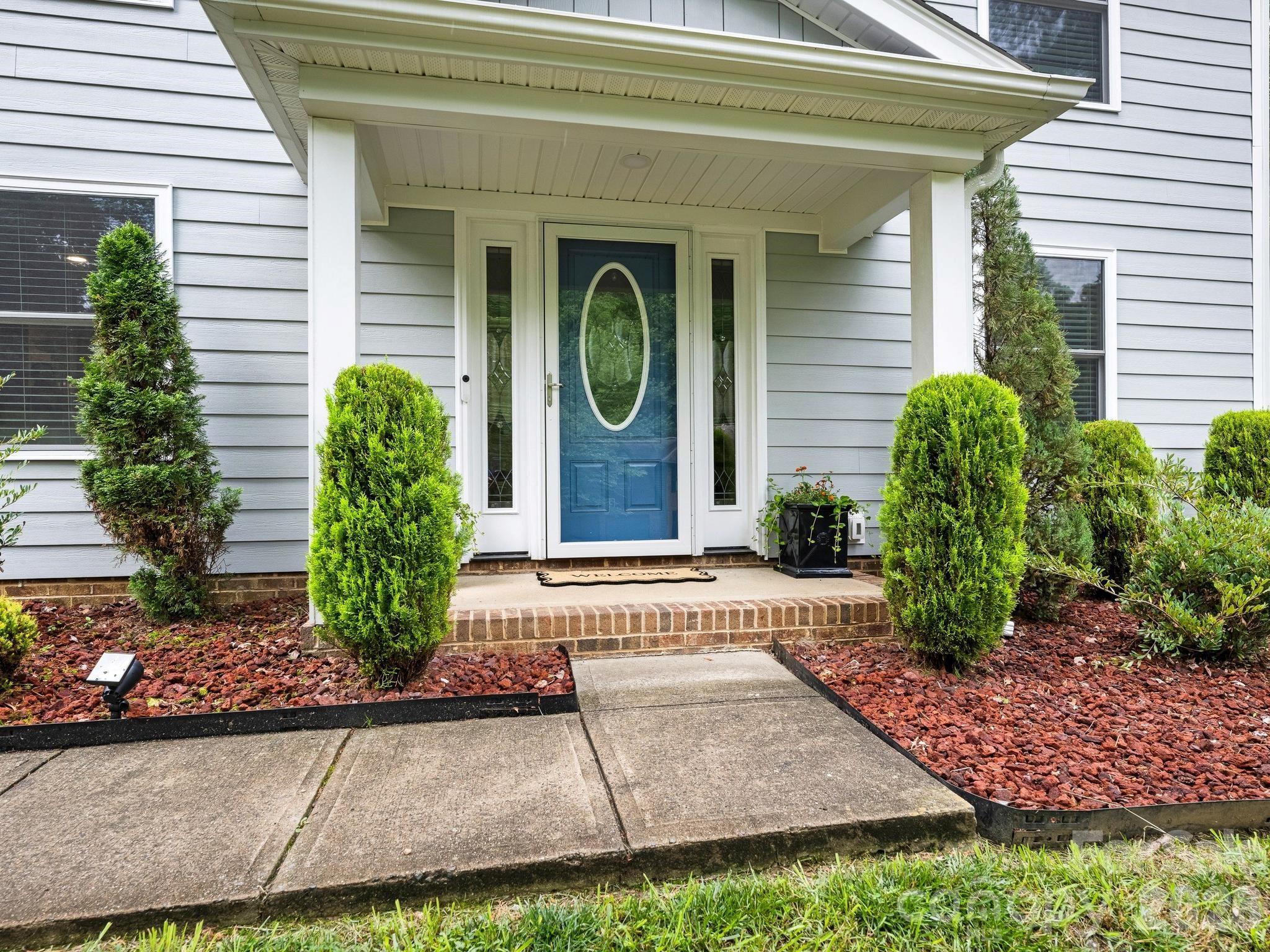 6801 Rollingridge Dr, Charlotte, NC 28211