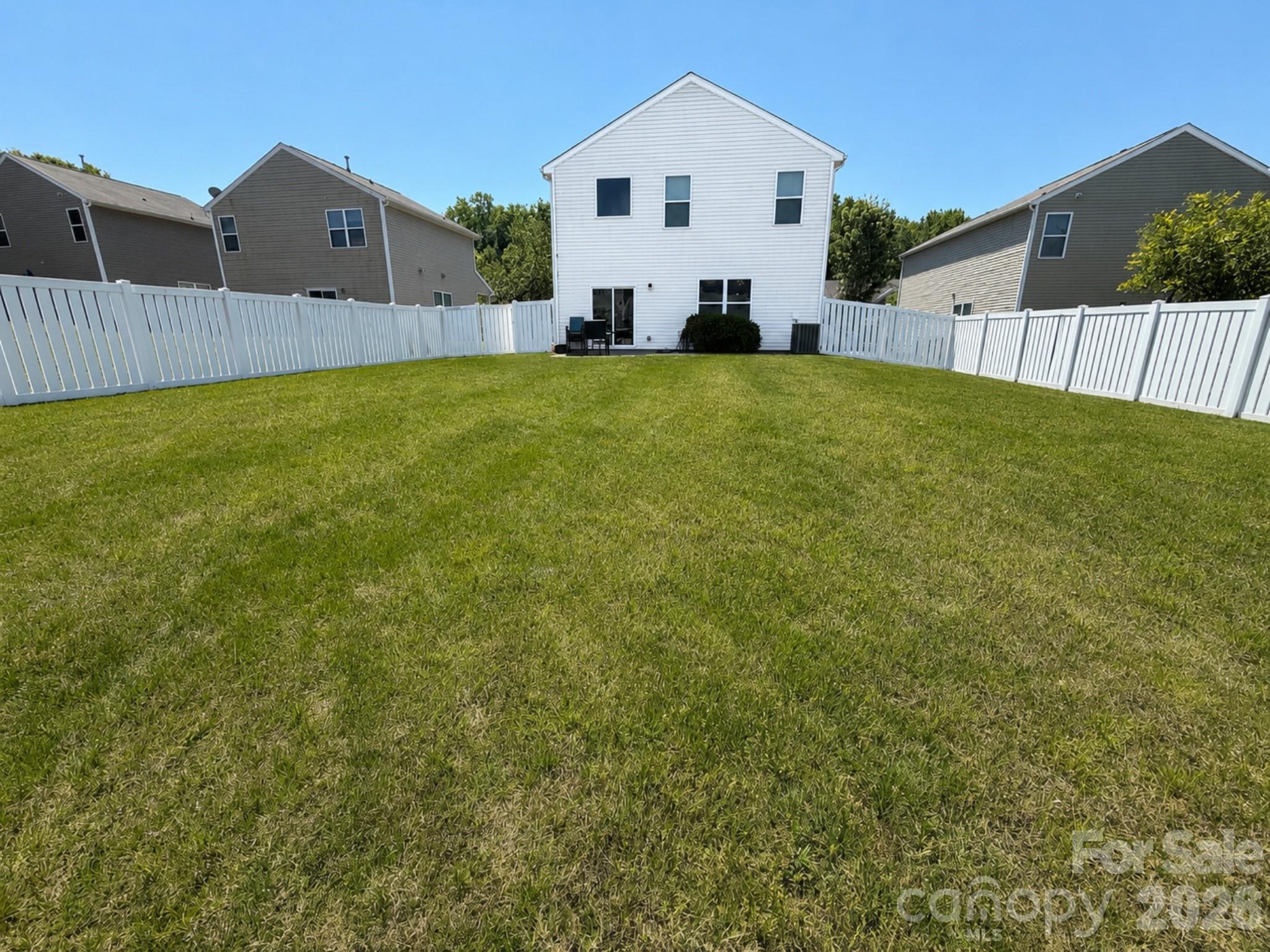 10119 Green Grass Rd, Charlotte, NC 28227