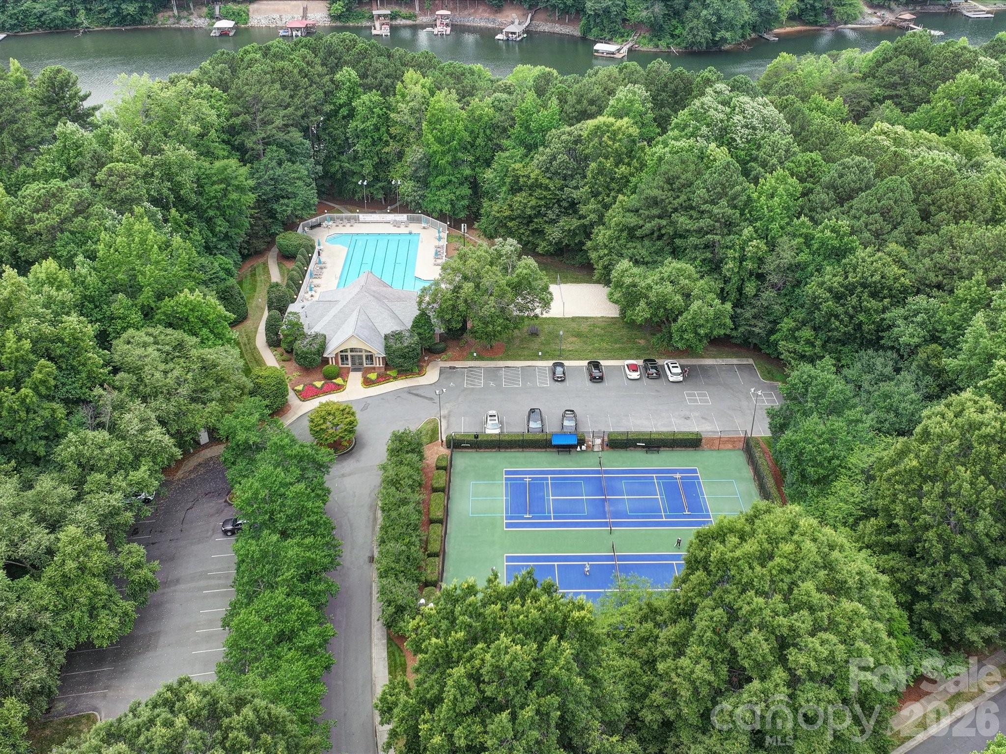 12023 Overlook Mountain Dr, Charlotte, NC 28216