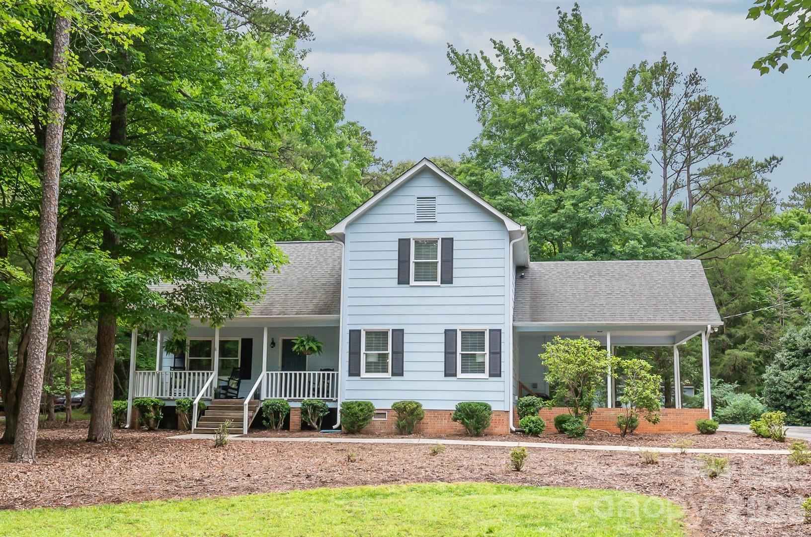 7012 Knotty Pine Rd, Waxhaw, NC 28173