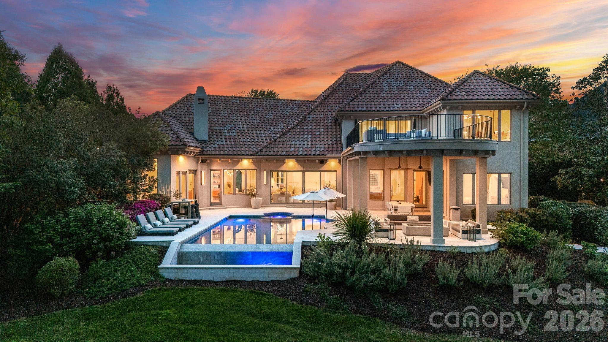215 Milford Cir, Mooresville, NC 28117
