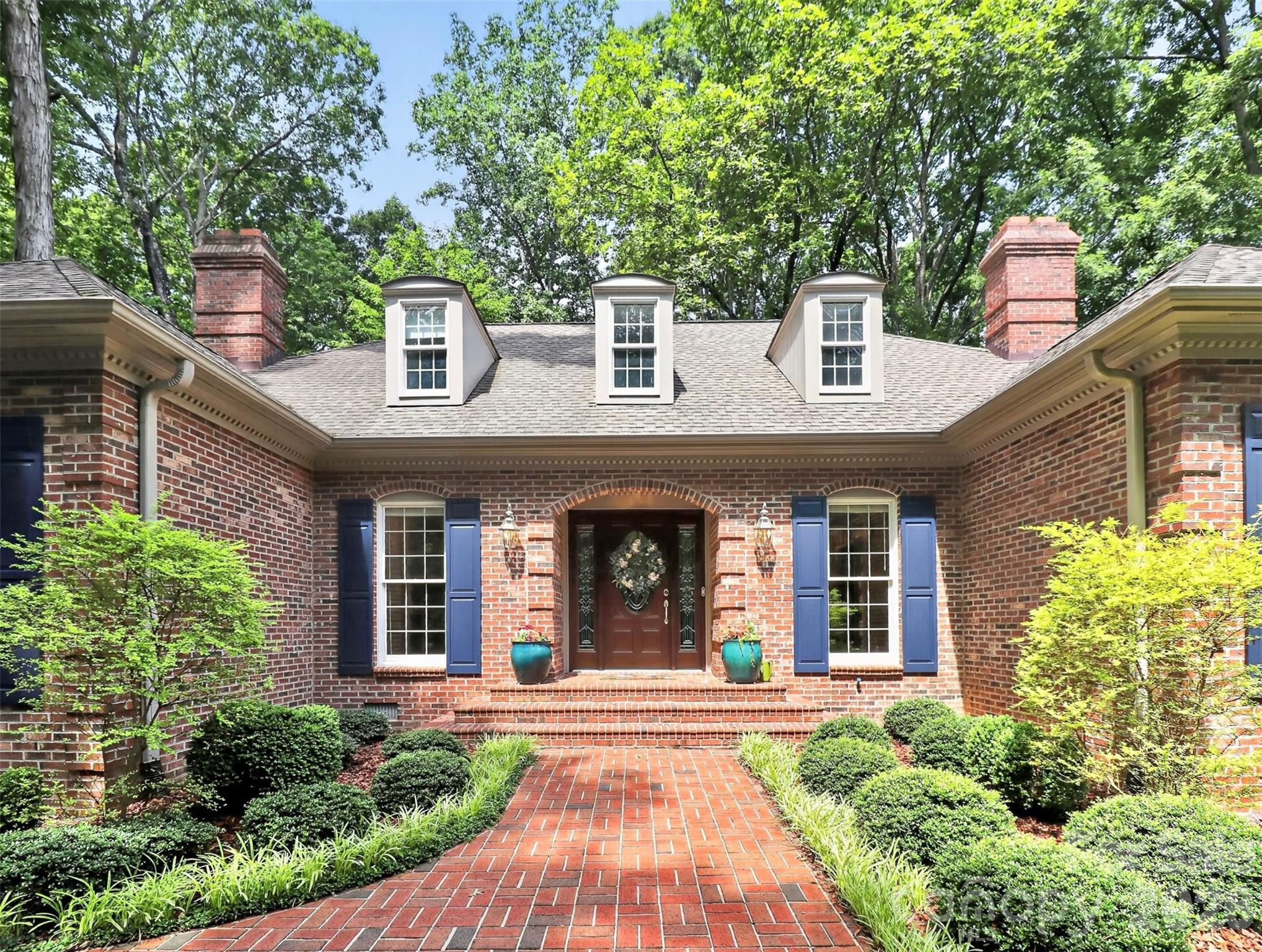 971 Stanley Lucia Rd, Mount Holly, NC 28120