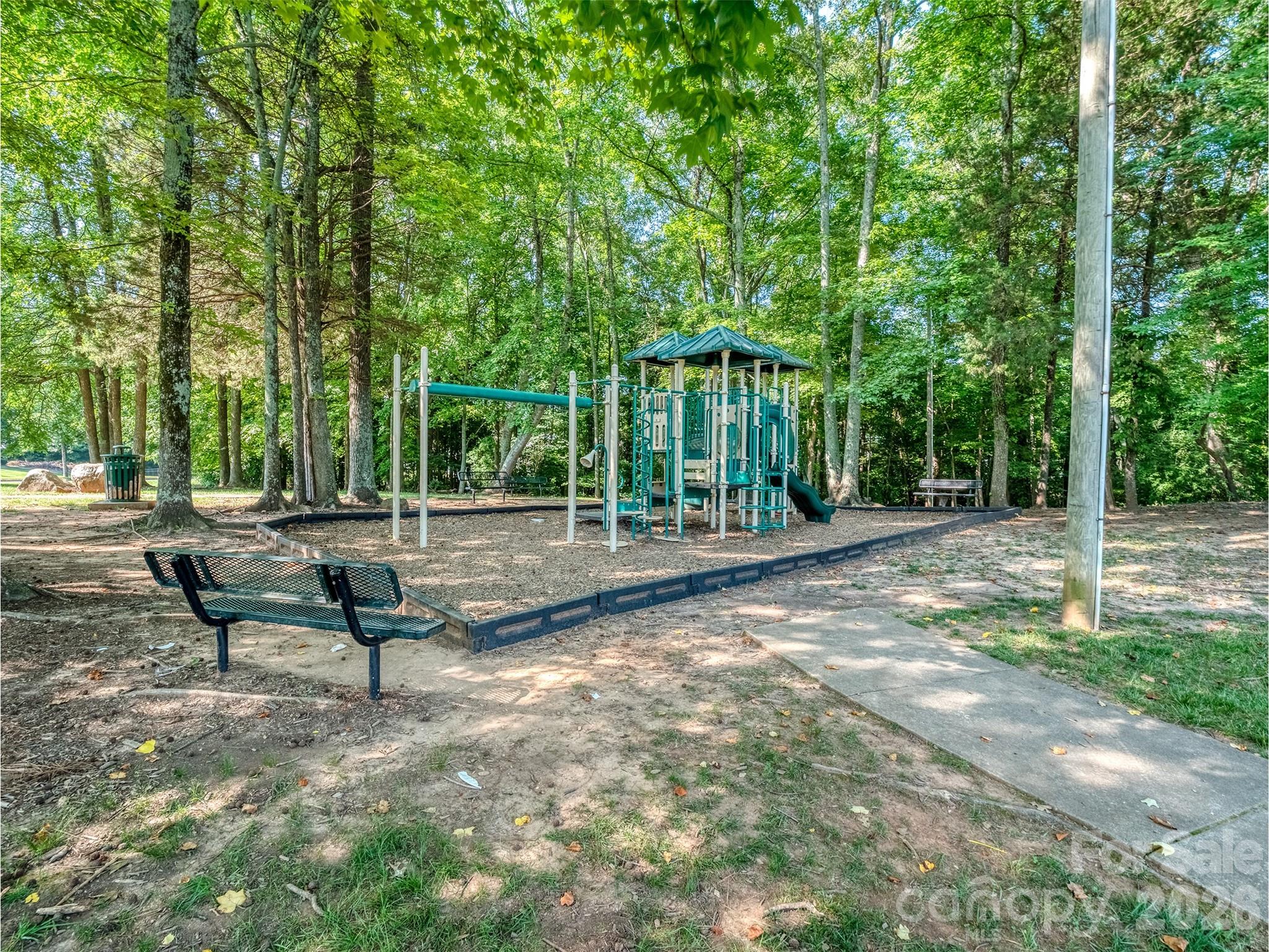 7829 Ponderosa Pine Ln, Charlotte, NC 28215