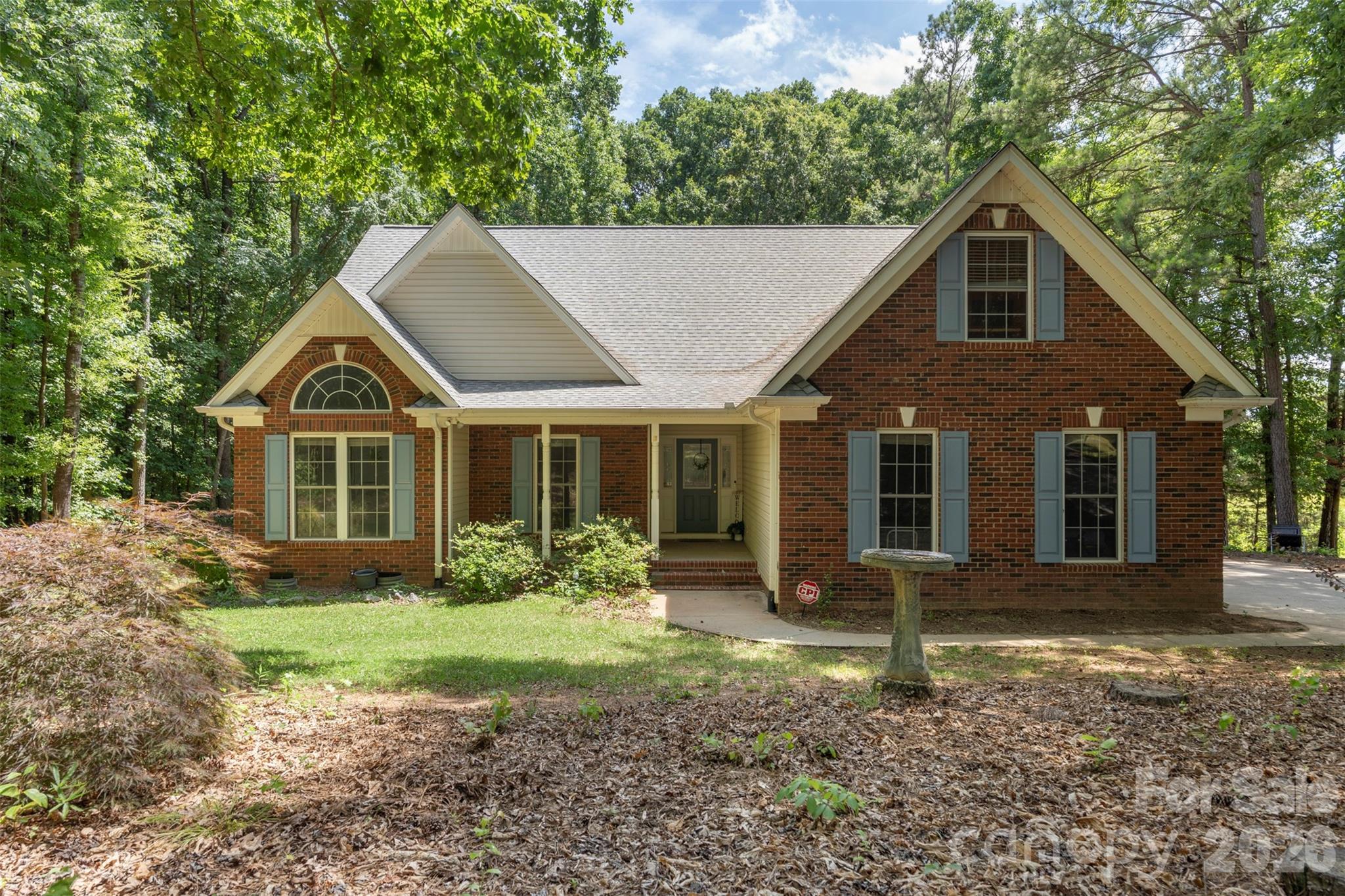 312 Tradewinds Ln, York, SC 29745