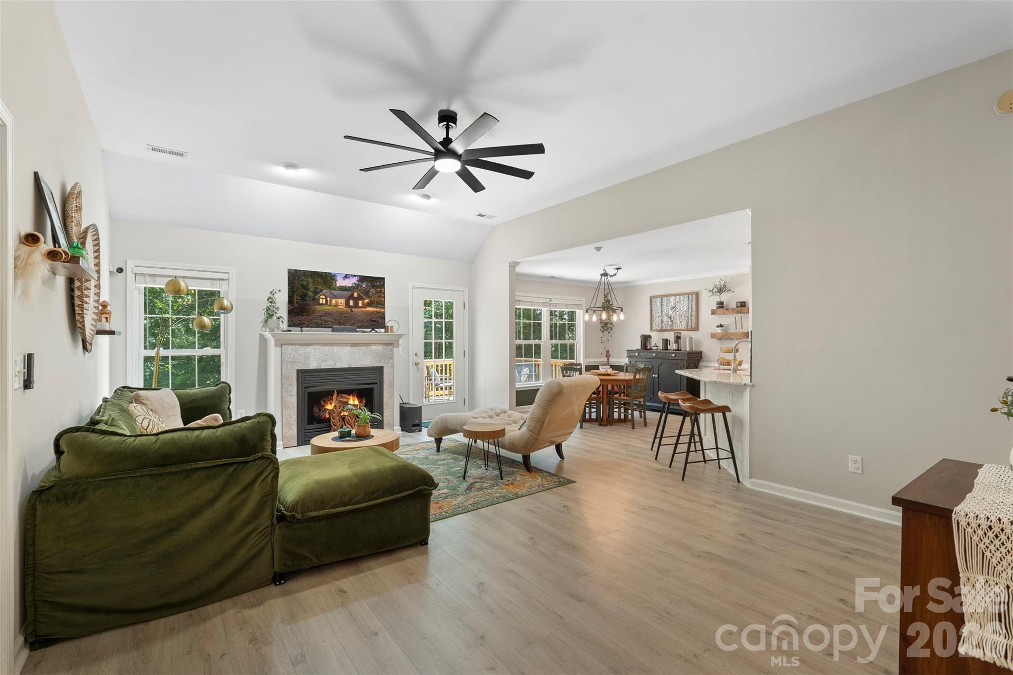 312 Tradewinds Ln, York, SC 29745