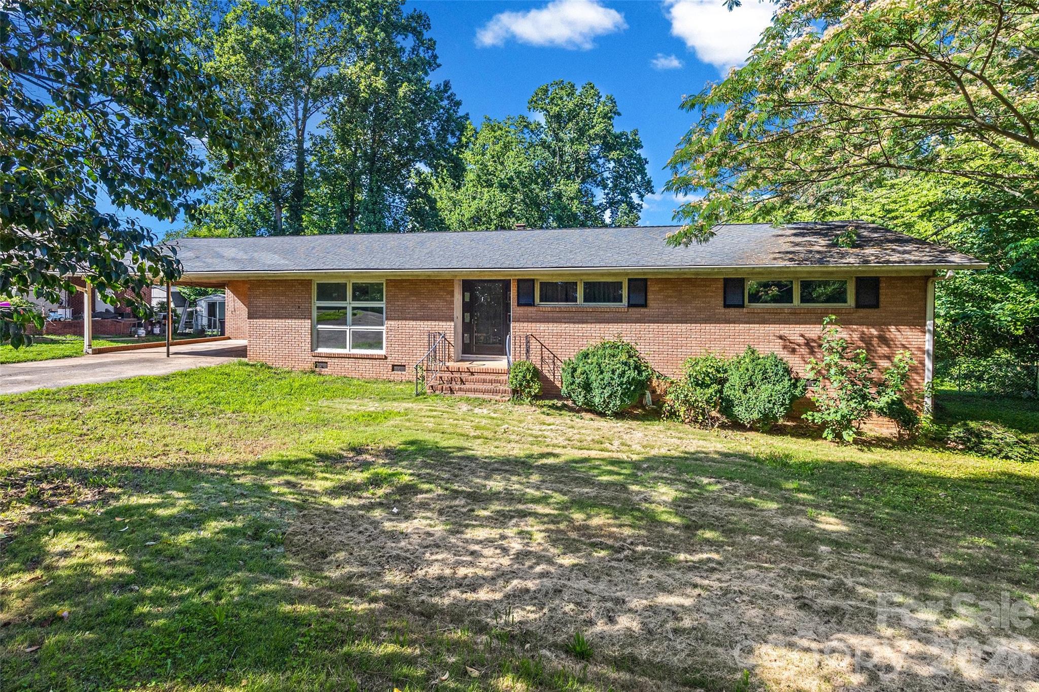 1020 Candlewood Ln, Rock Hill, SC 29730