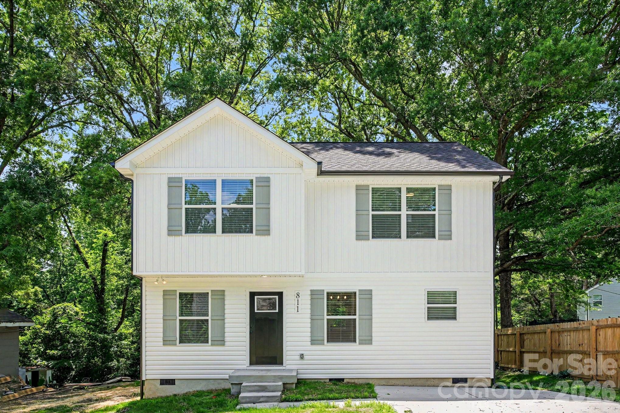 811 Evening Shade Ln, Gastonia, NC 28052