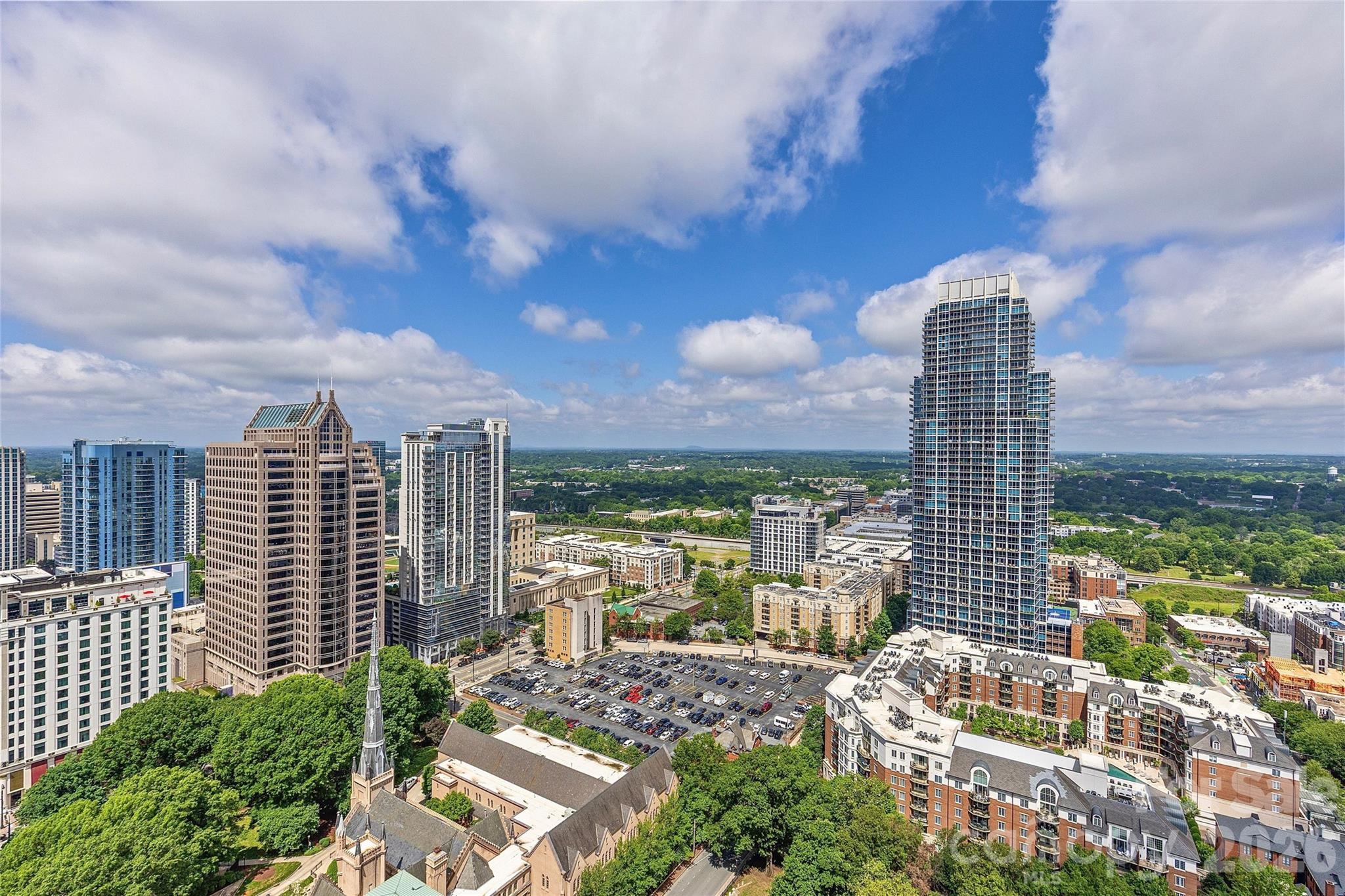 210 N Church St #2006, Charlotte, NC 28202