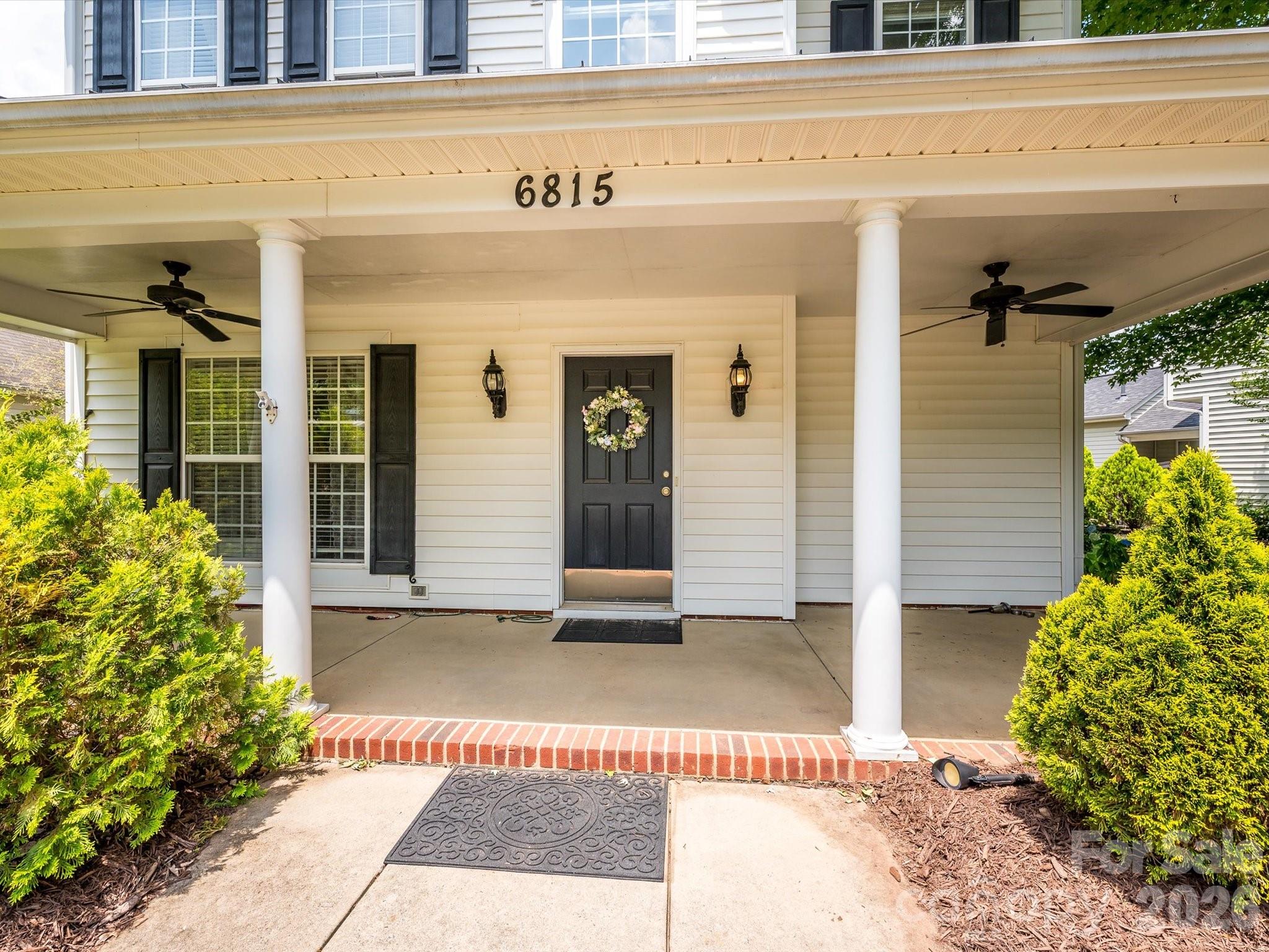 6815 Tanners Creek Dr, Huntersville, NC 28078