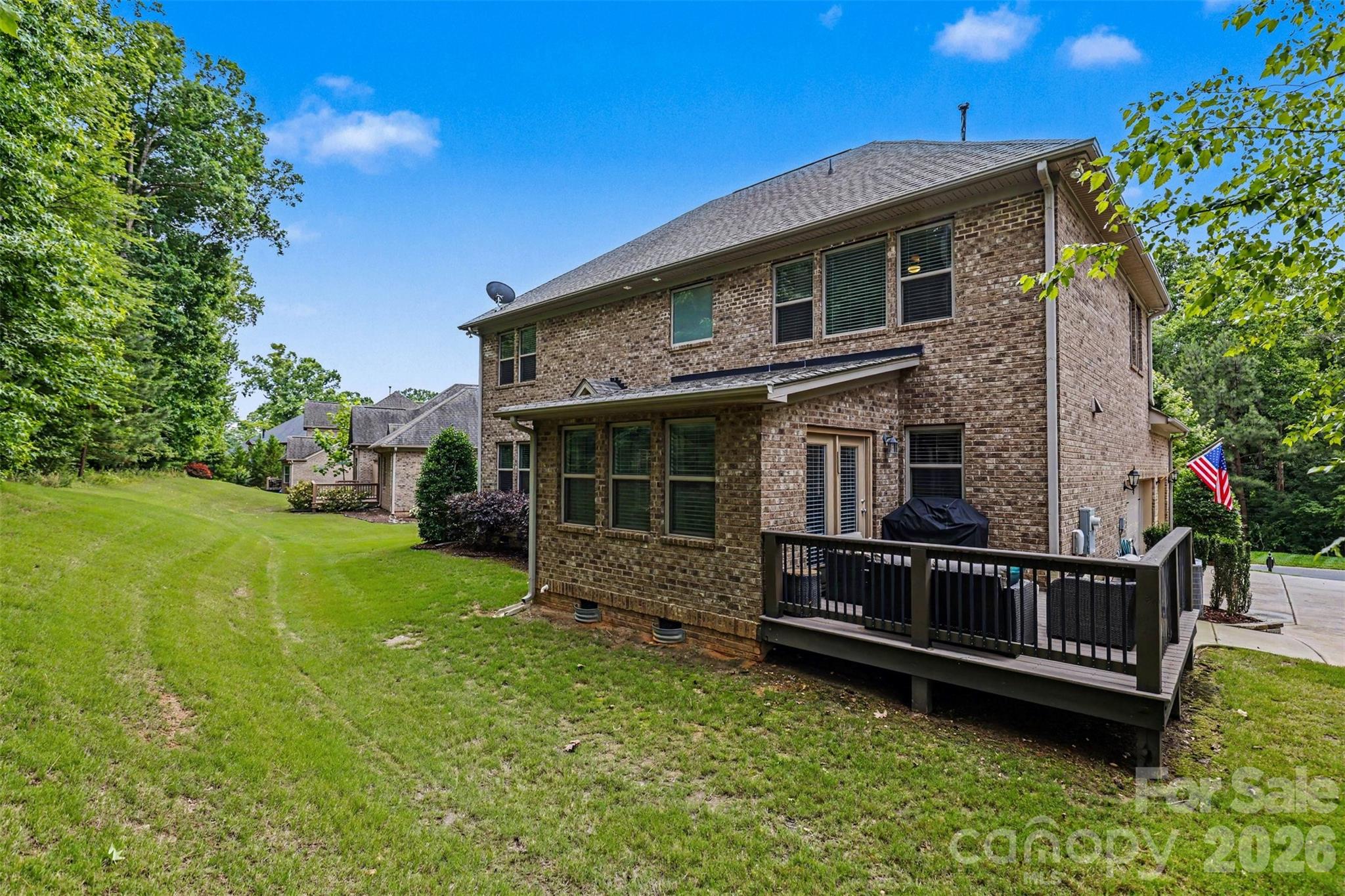16524 Crosshaven Dr, Charlotte, NC 28278