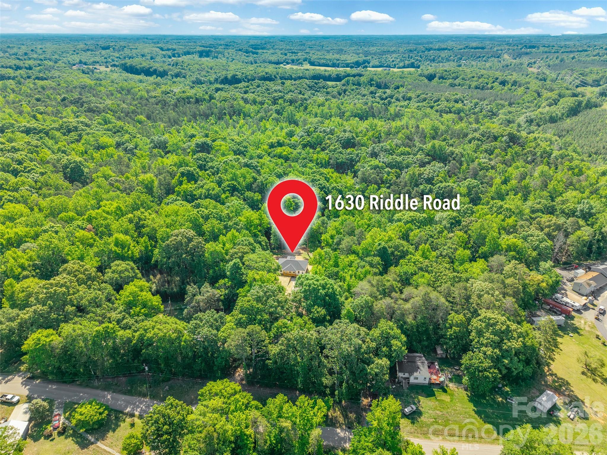 1630 Riddle Rd, Clover, SC 29710