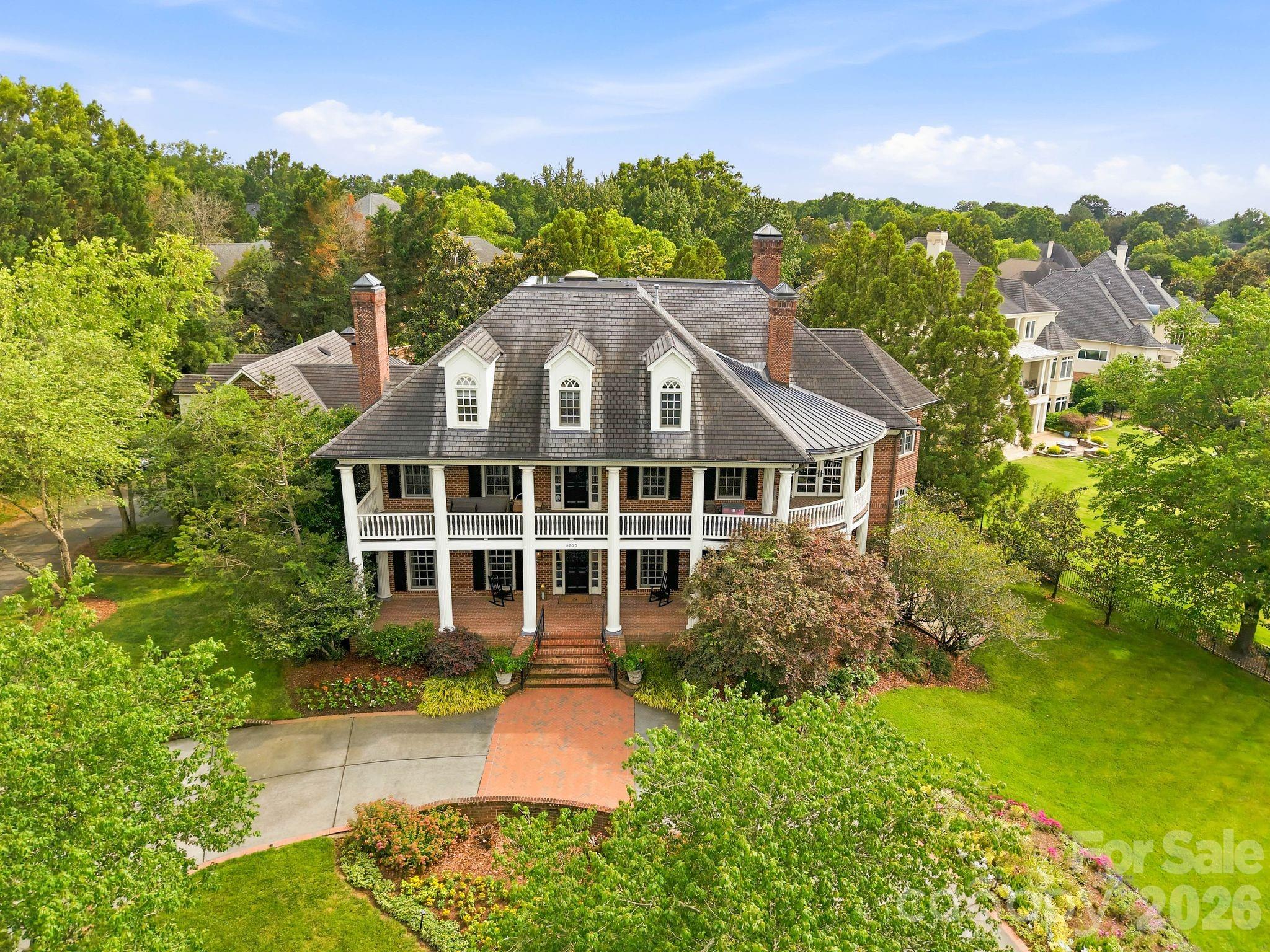 8700 Challis Farm Rd, Charlotte, NC 28226