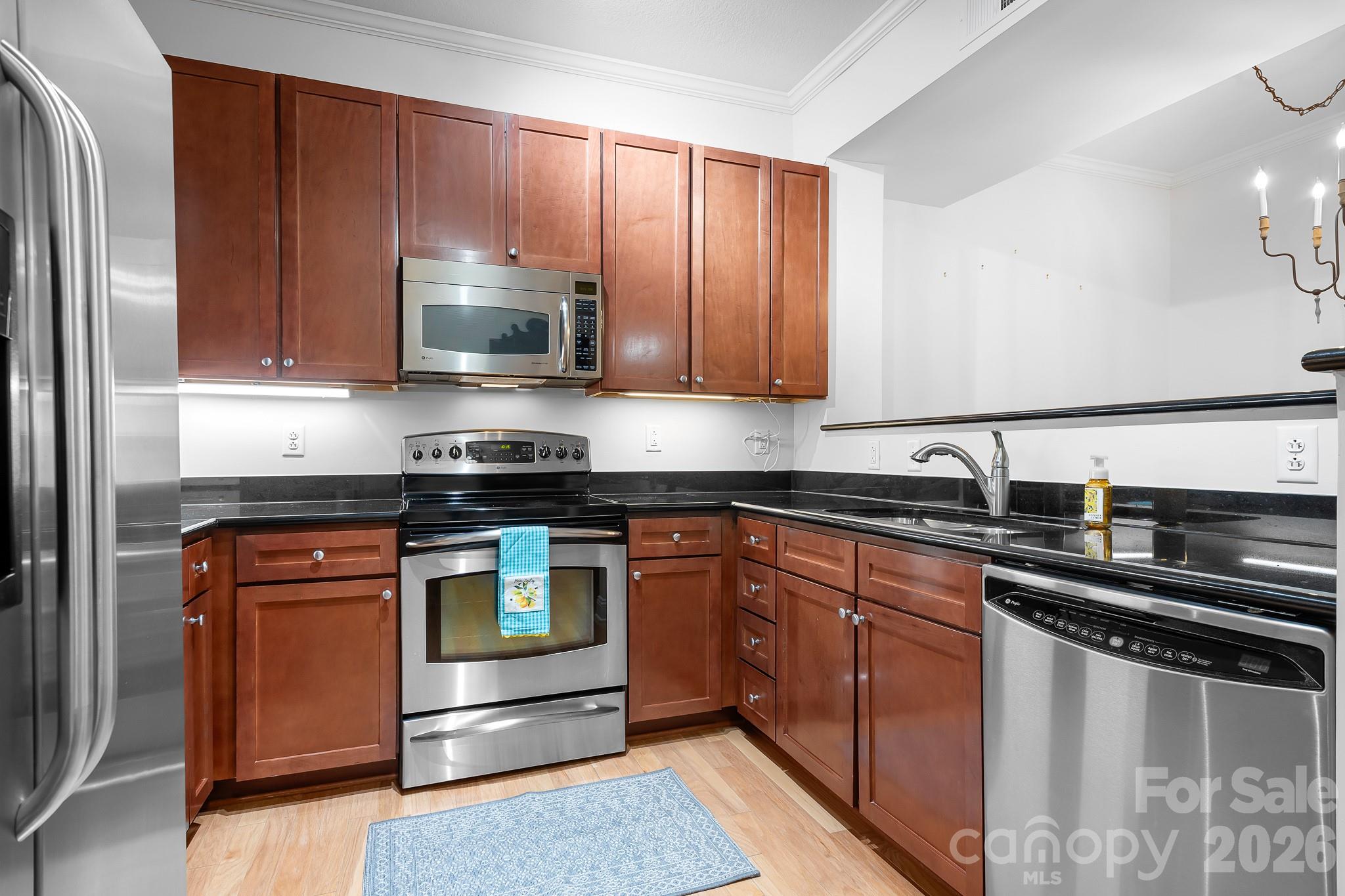 721 Governor Morrison St #430, Charlotte, NC 28211