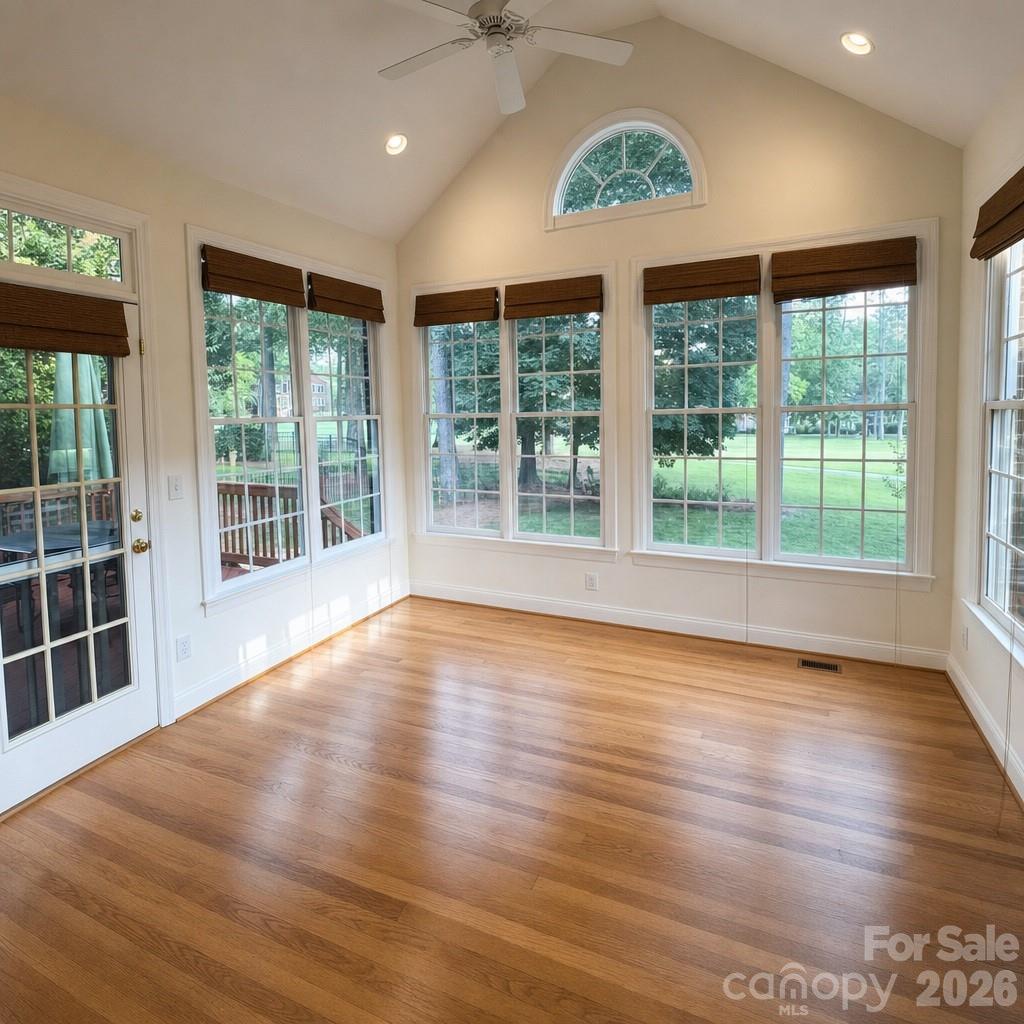 18324 Turnberry Ct, Davidson, NC 28036