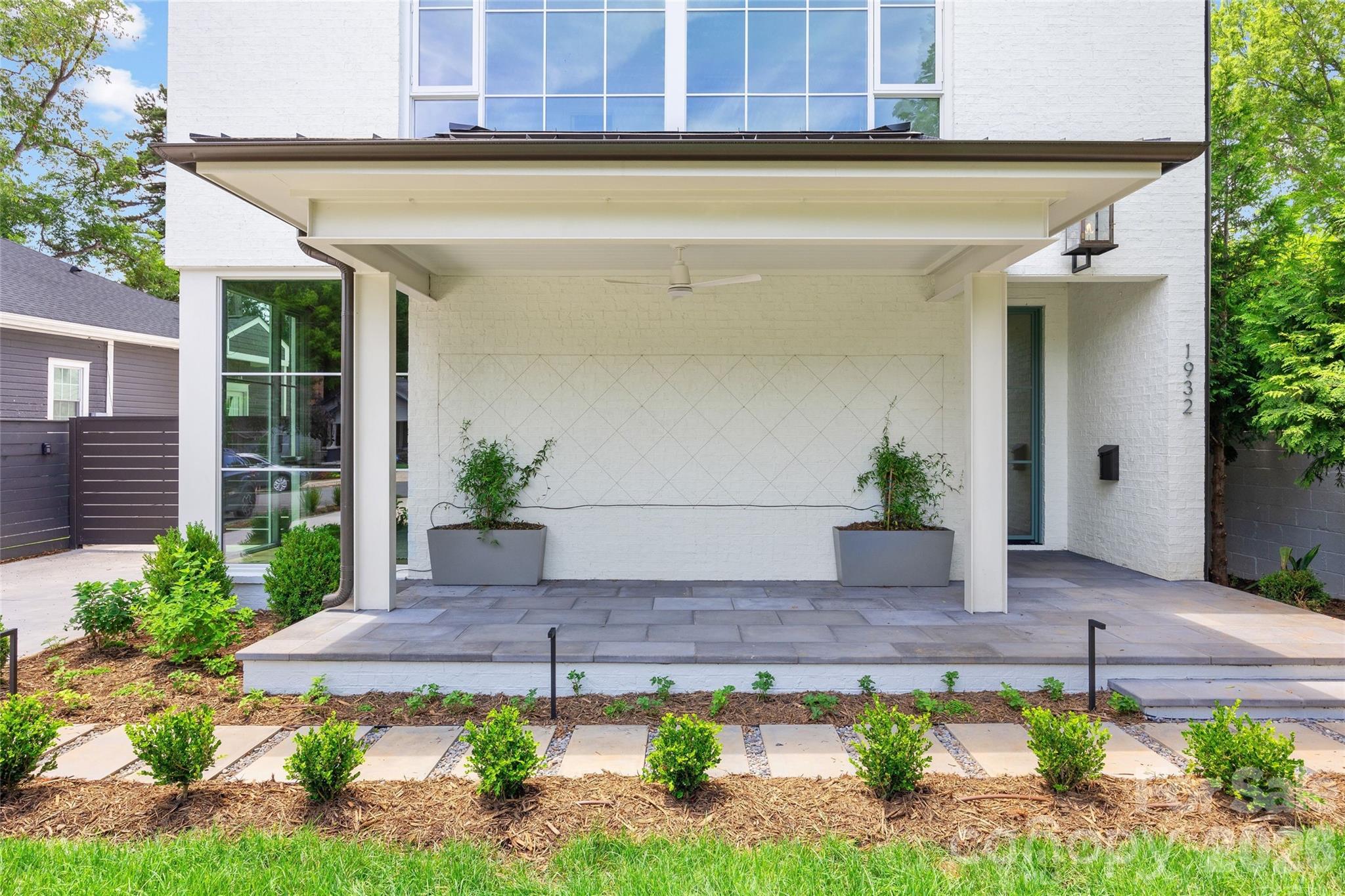 1932 E 8th St, Charlotte, NC 28204