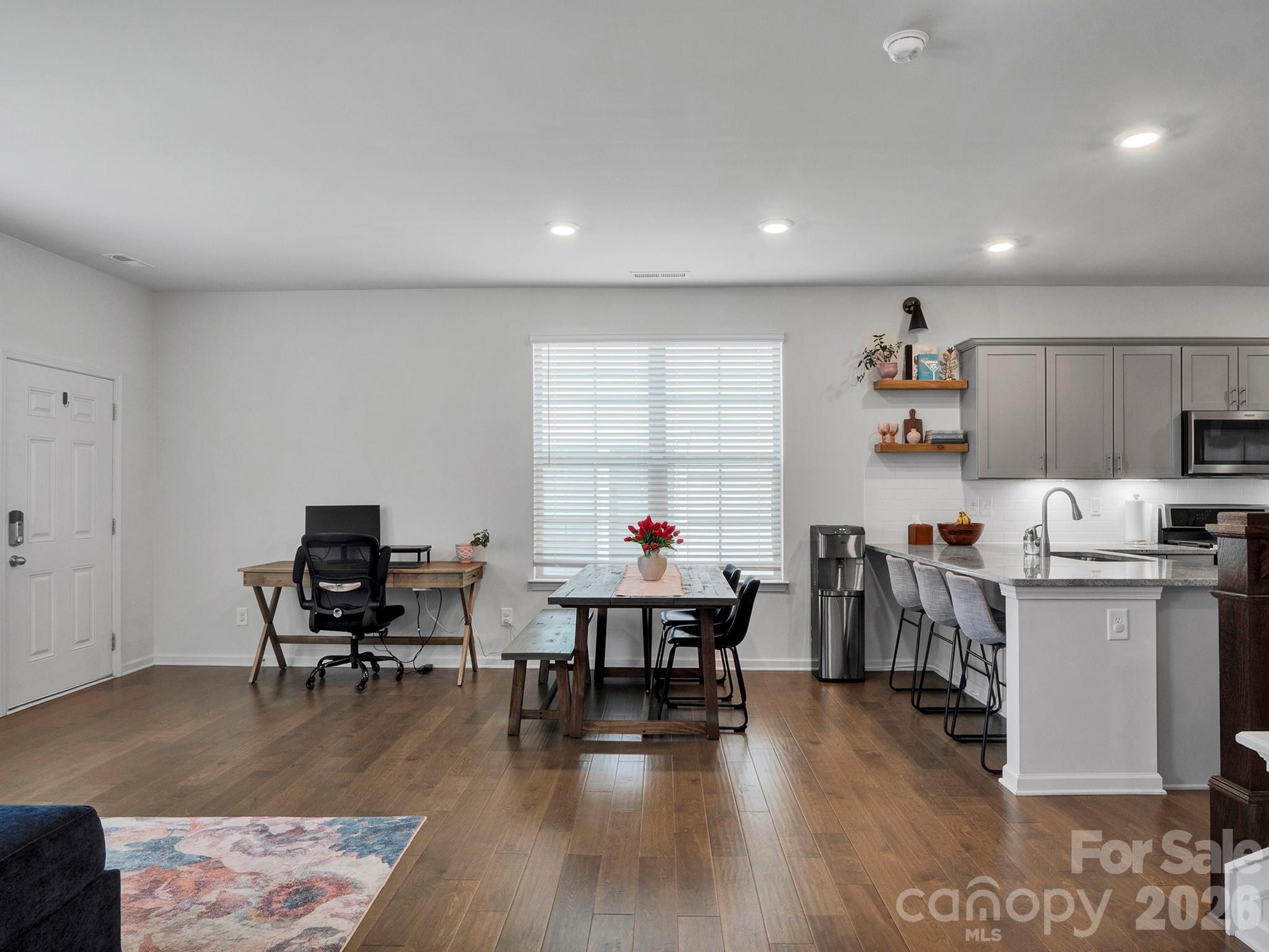 2131 Stevens Mill Rd, Matthews, NC 28104