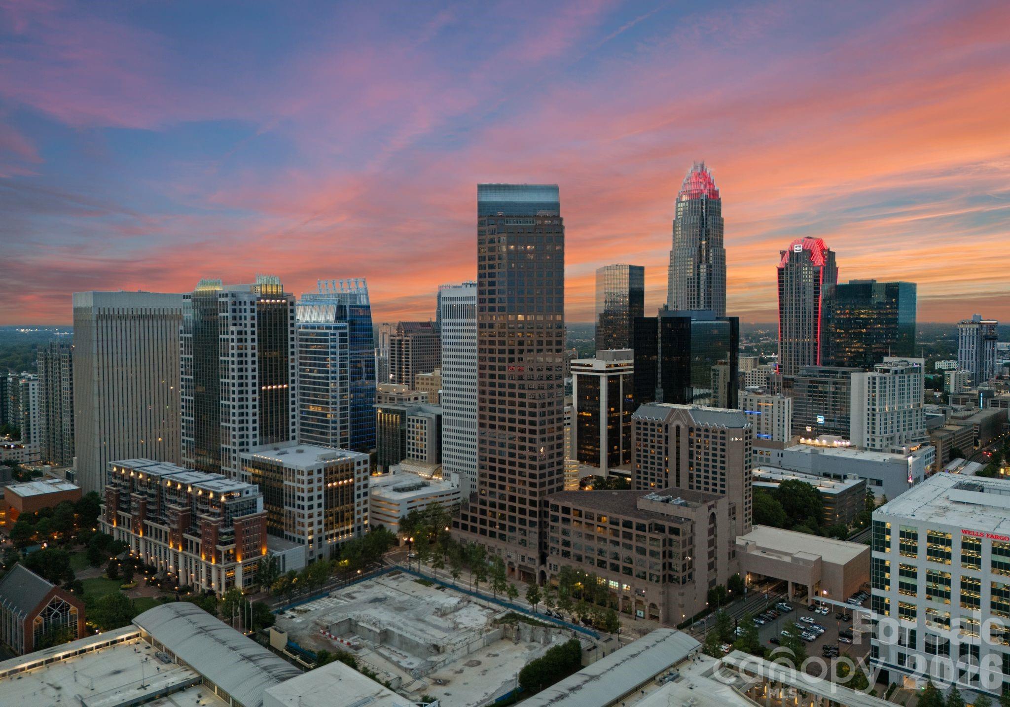 435 S Tryon St #904, Charlotte, NC 28202