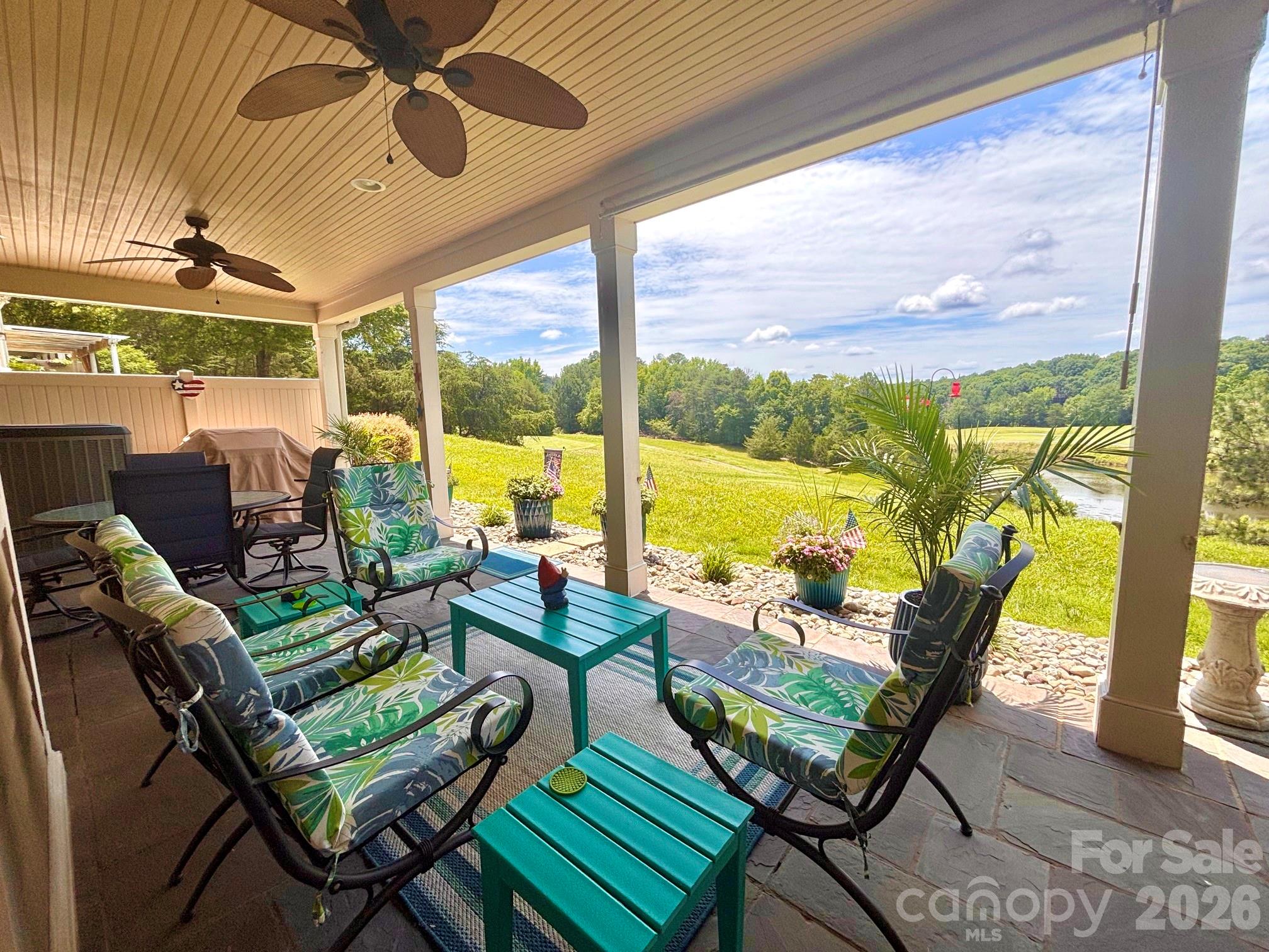 1064 Silver Gull Dr, Tega Cay, SC 29708