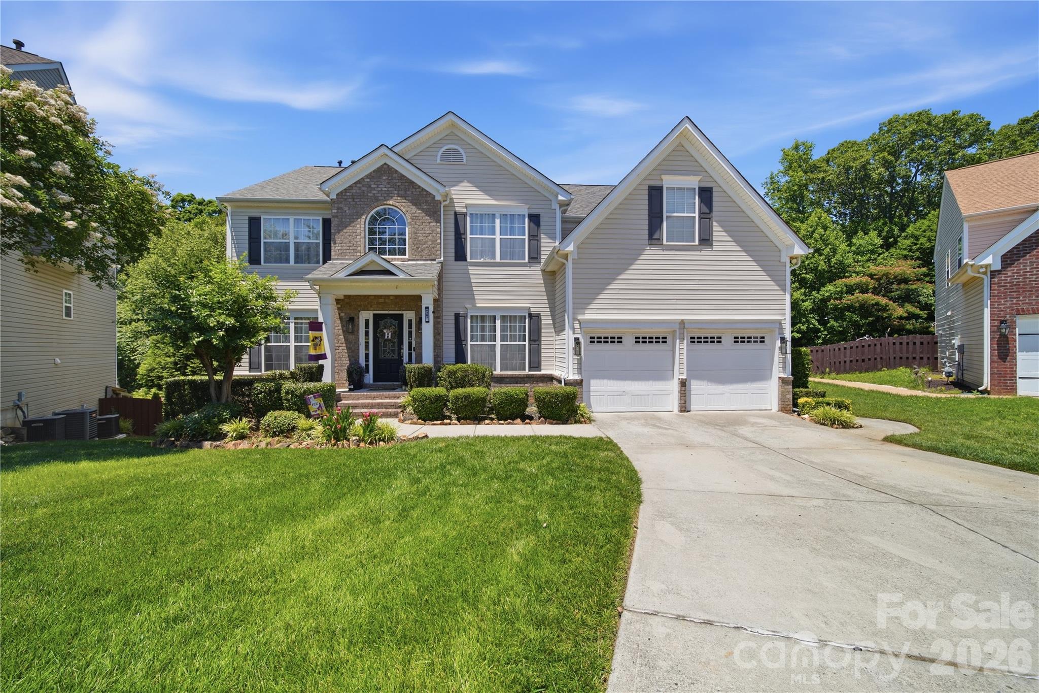 8465 Mossy Cup Trl, Harrisburg, NC 28075