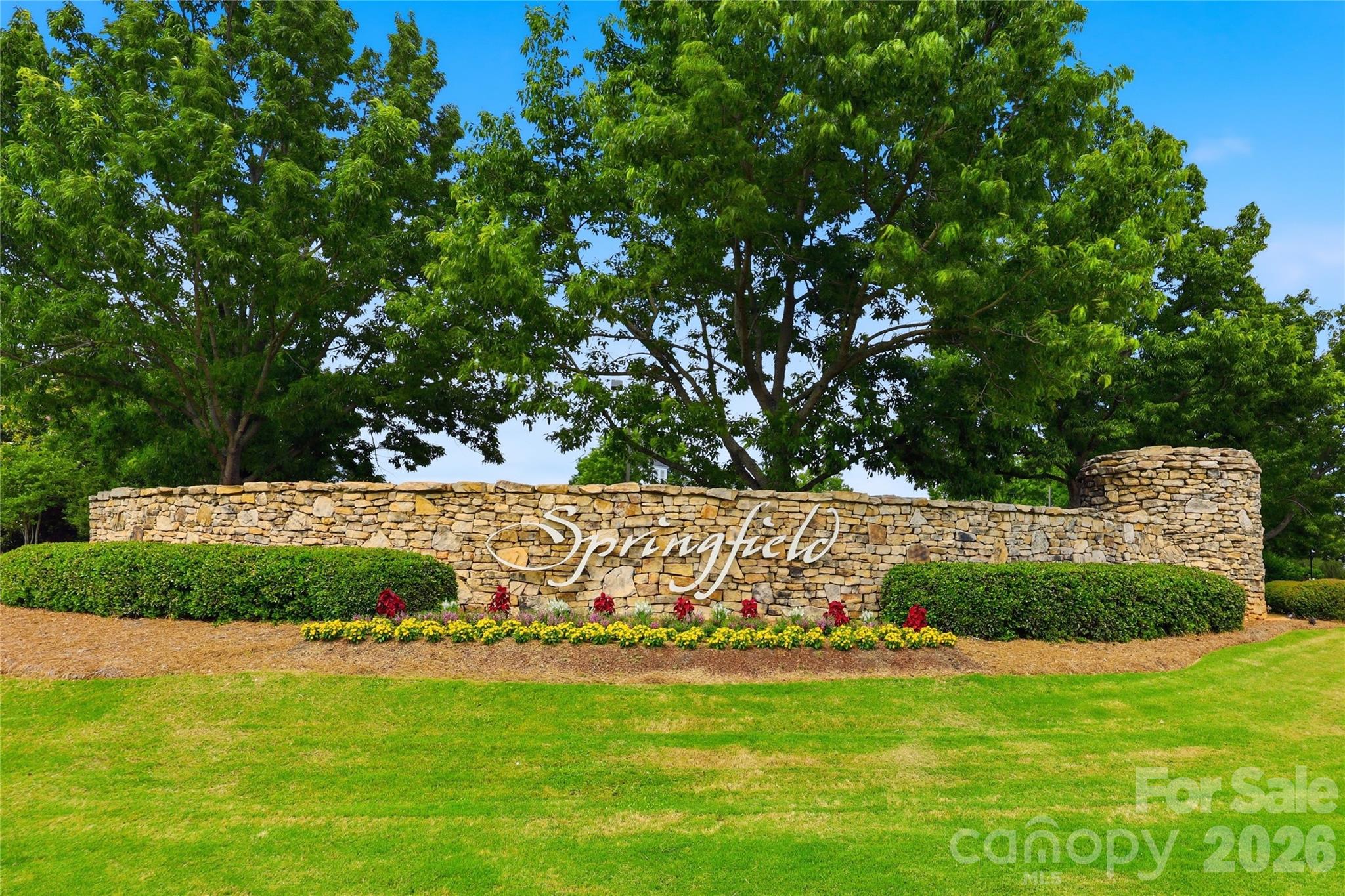 2082 Tatton Hall Rd, Fort Mill, SC 29715
