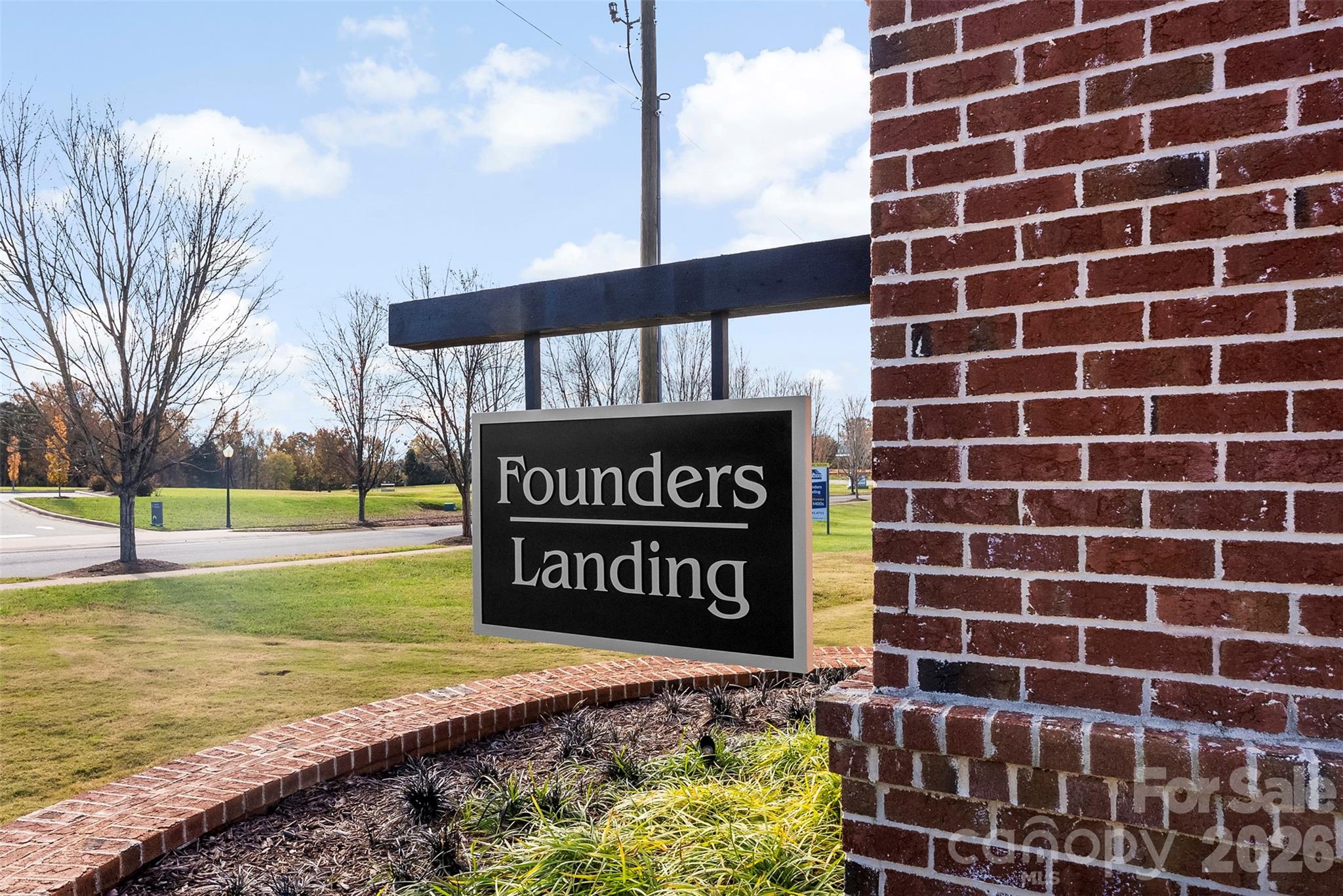 3089 Founding Fathers Dr, Gastonia, NC 28056