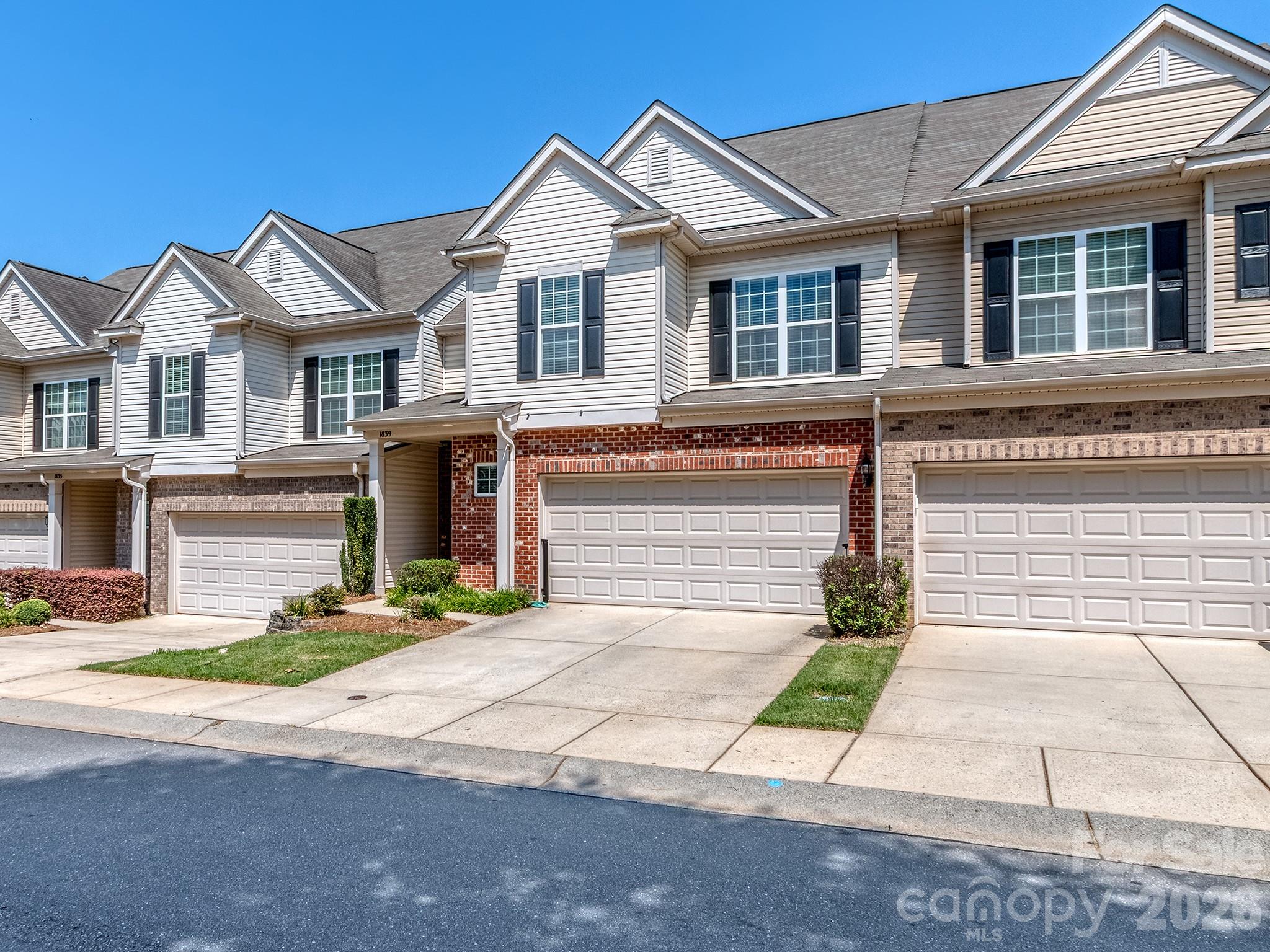 1839 Royal Gorge Ave, Charlotte, NC 28210