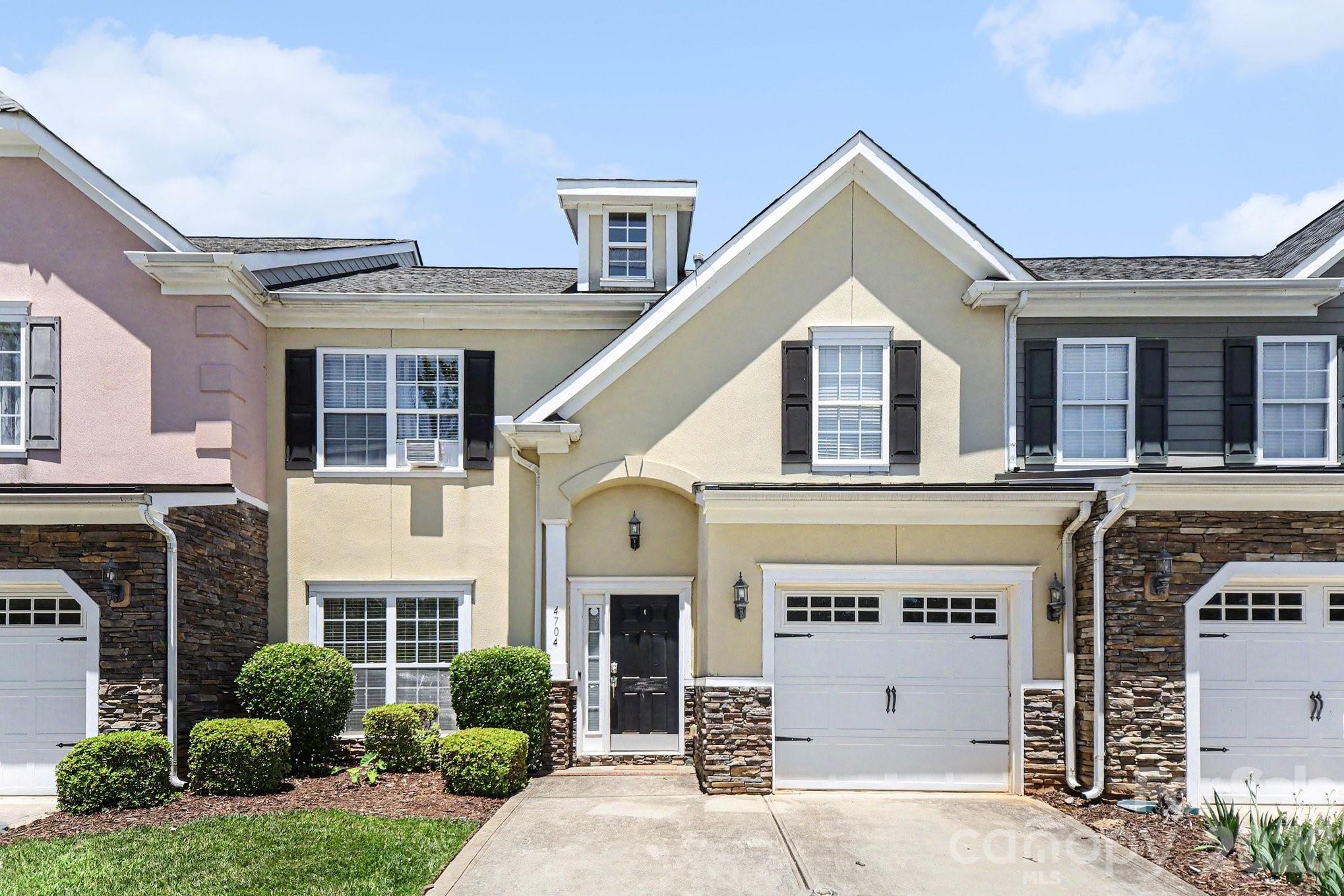 4704 Chantress Ln, Monroe, NC 28110