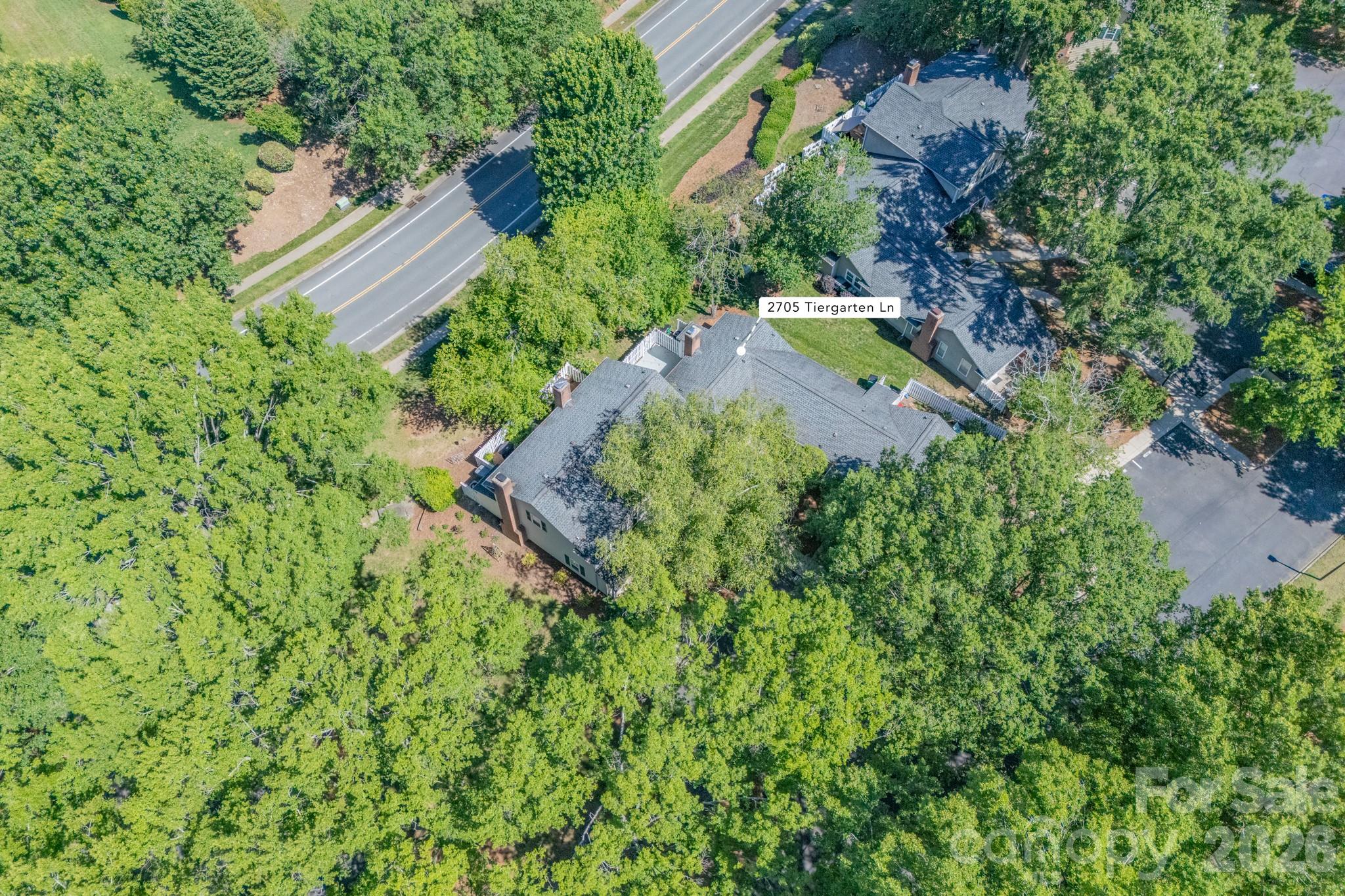 2705 Tiergarten Ln, Charlotte, NC 28210