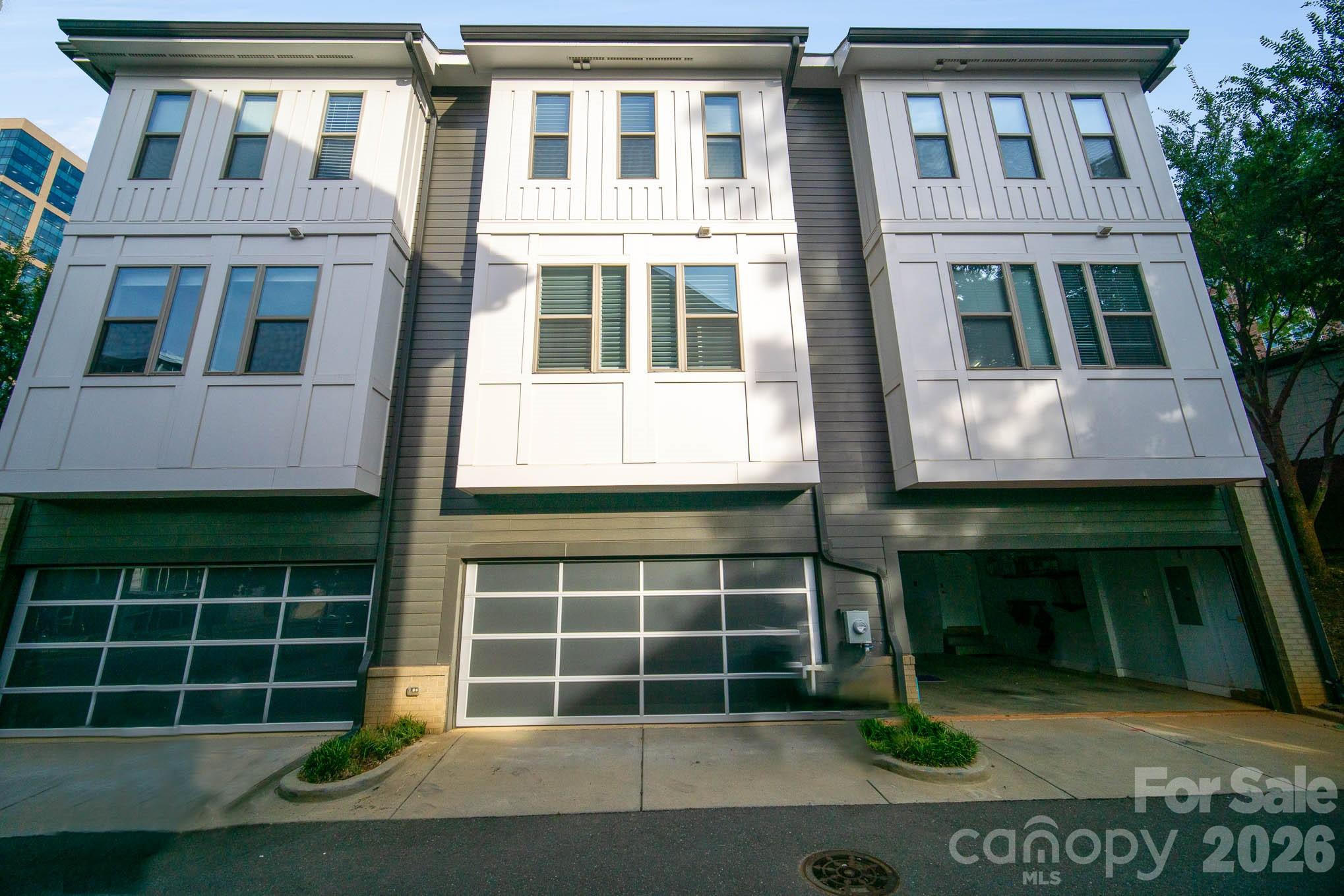 2006 Hawkins St, Charlotte, NC 28203