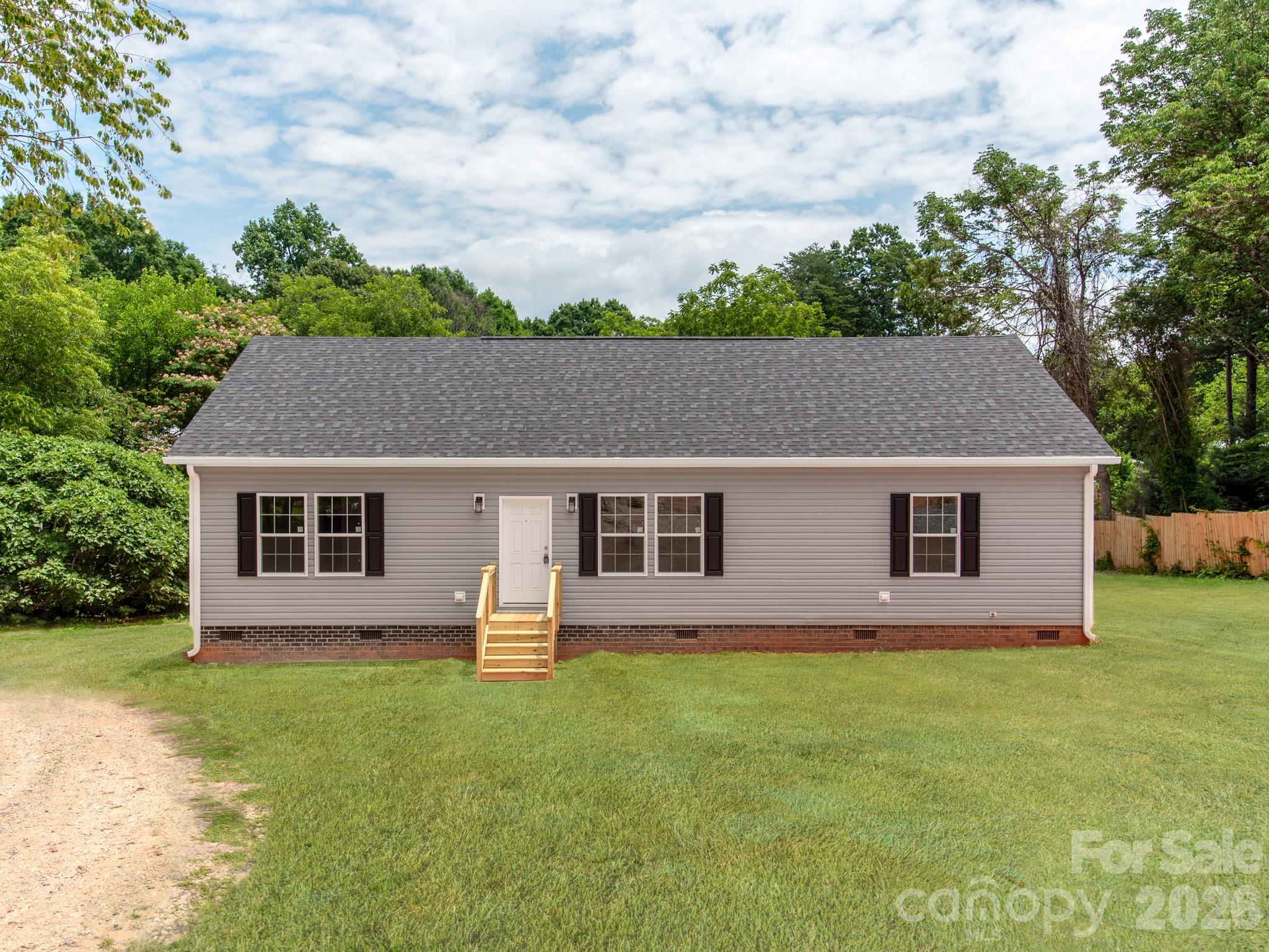 391 Stutts Rd, Mooresville, NC 28117