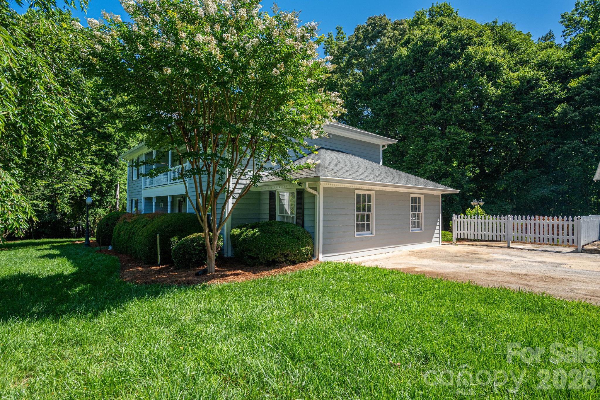 2302 Lowell Bethesda Rd, Gastonia, NC 28056