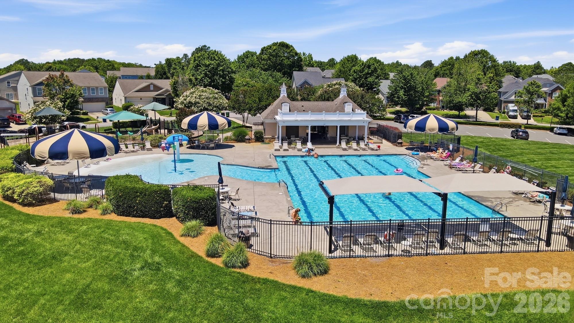 1231 Tranquil Falls Ln, Matthews, NC 28104