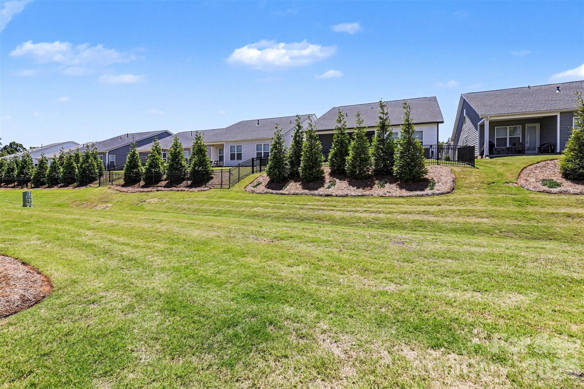 9521 Munsing Dr, Charlotte, NC 28269