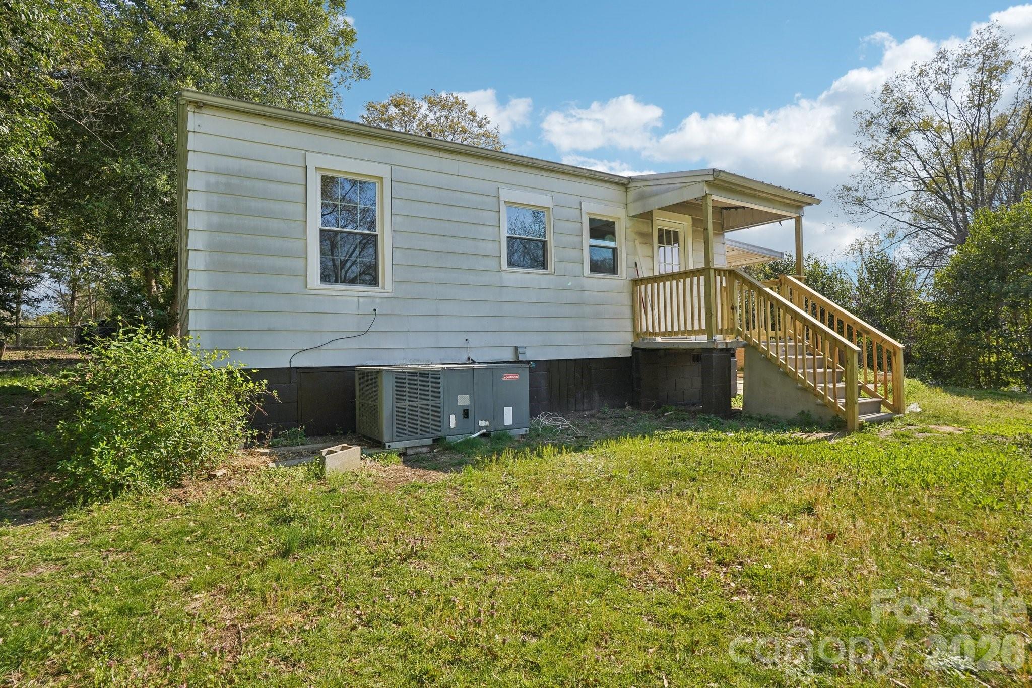 1424 Ware Ave, Gastonia, NC 28052
