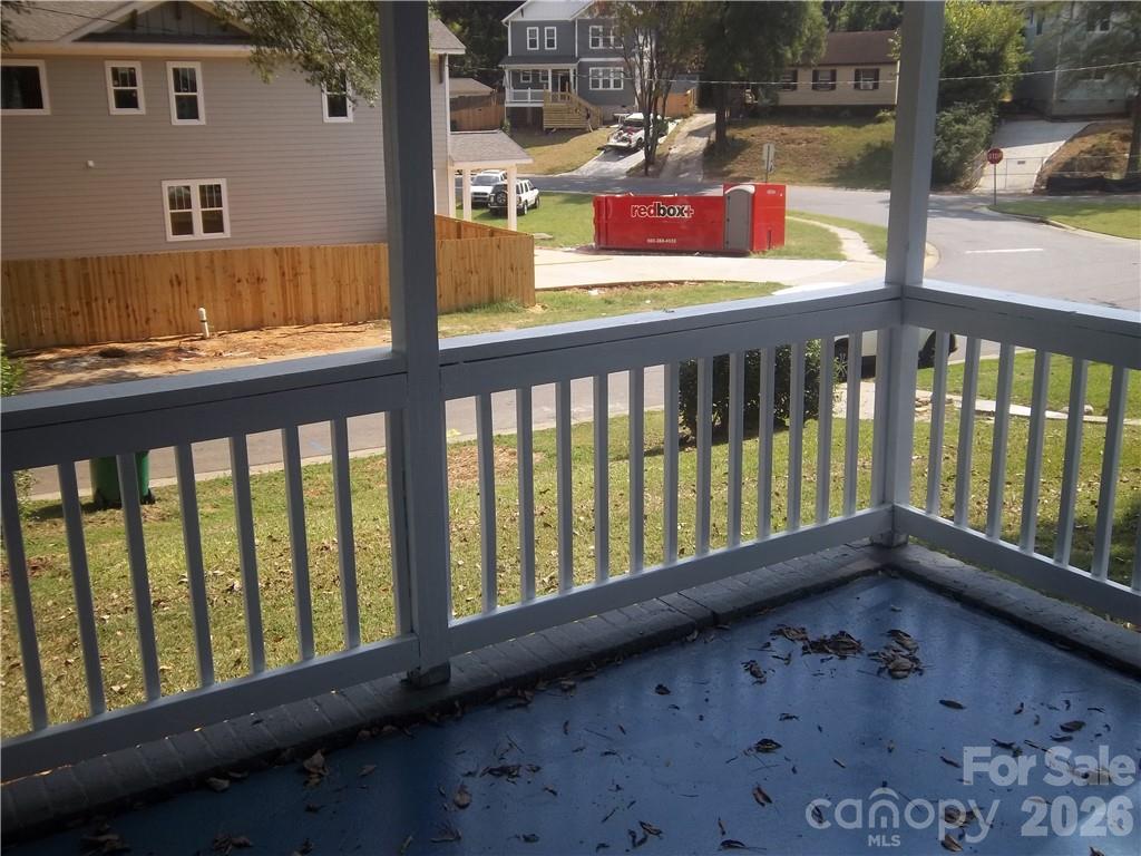 2431 Columbus Cir, Charlotte, NC 28208