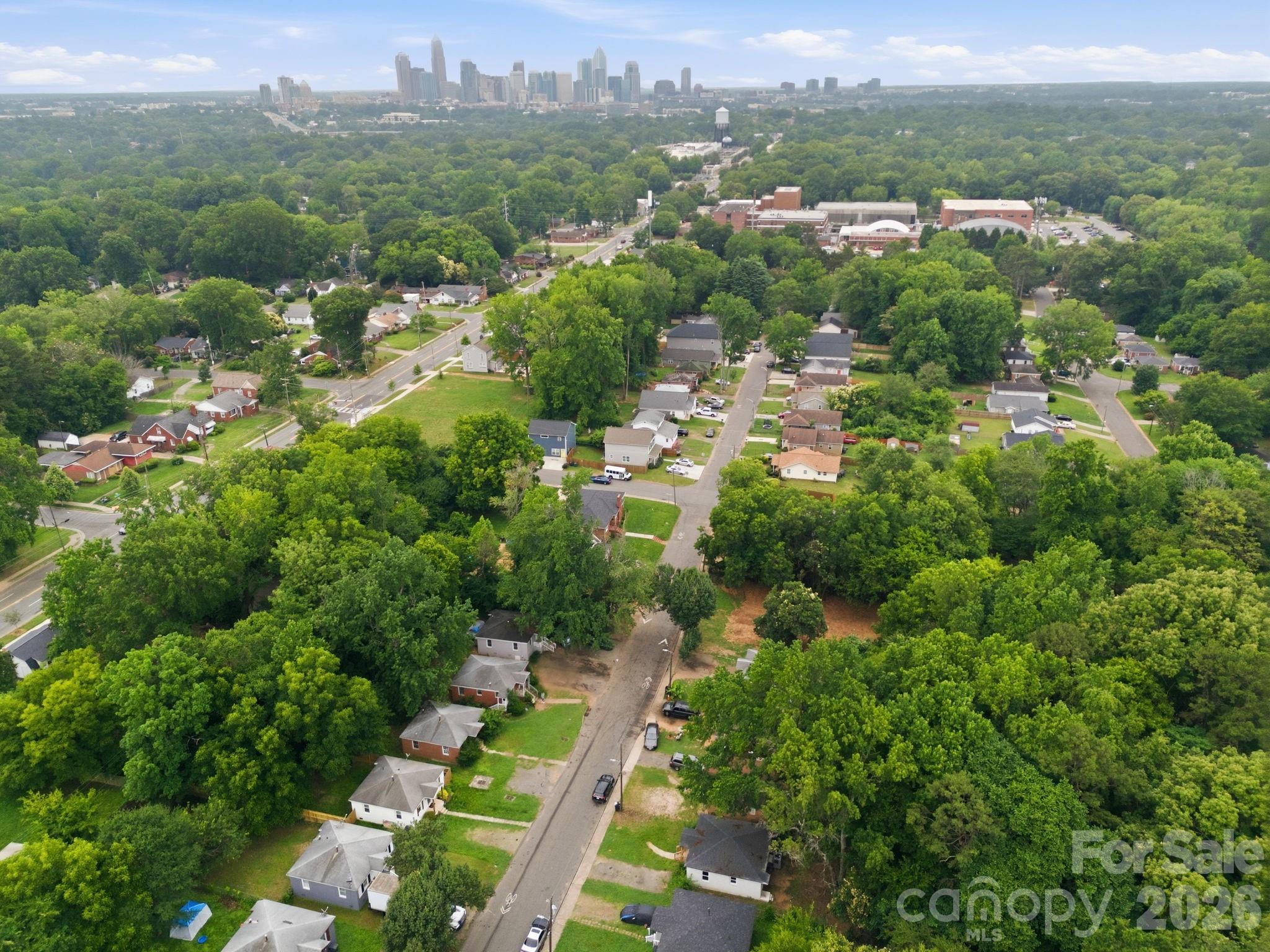 1829 Taylor Ave, Charlotte, NC 28216