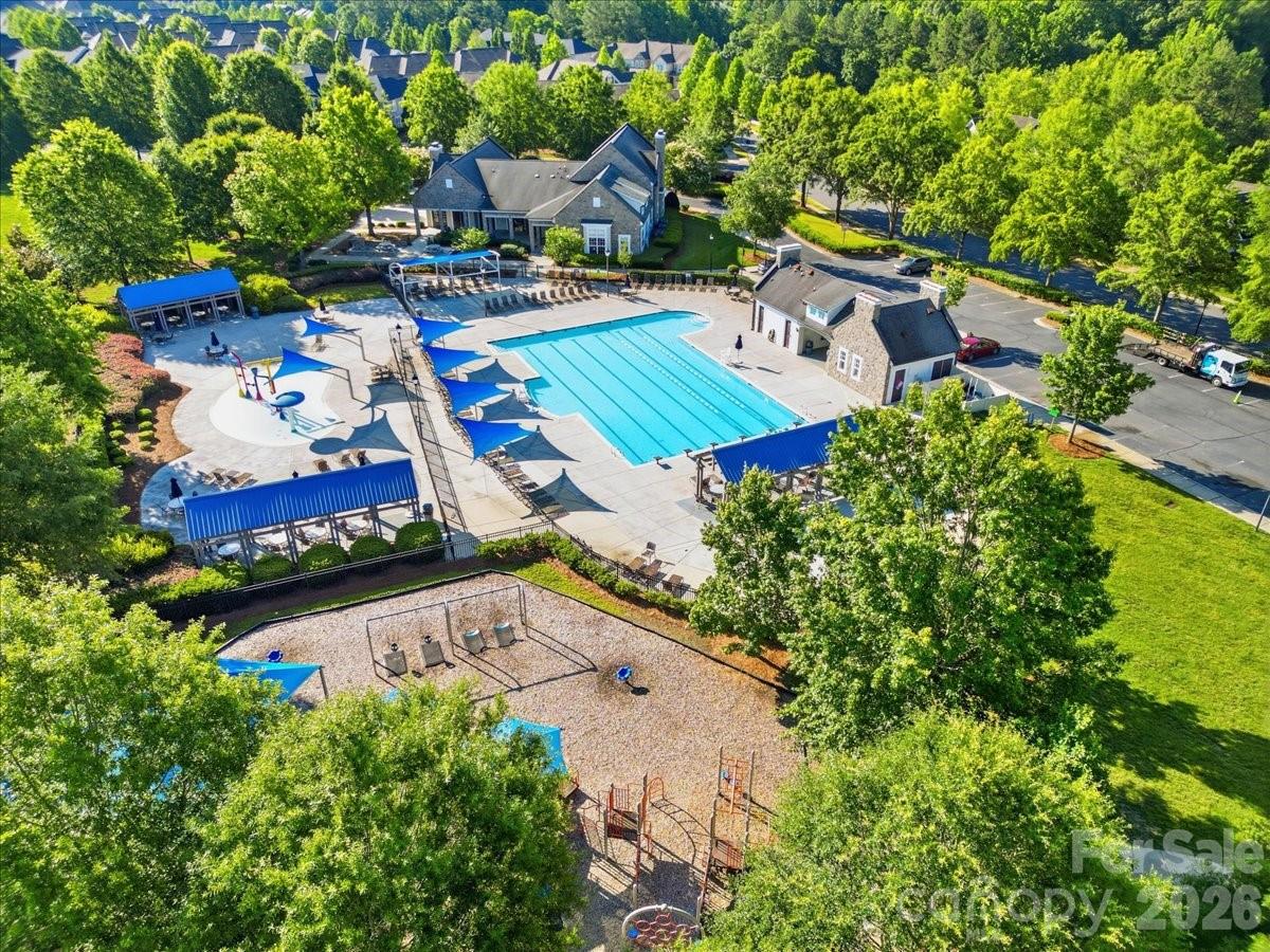 5618 Stonewells Dr, Charlotte, NC 28278