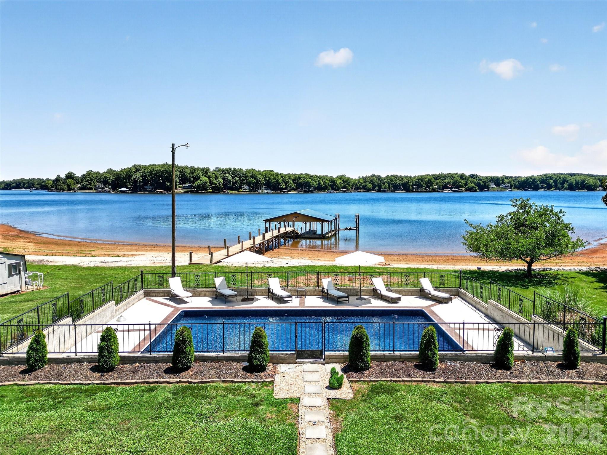 615 Kenway Loop, Mooresville, NC 28117