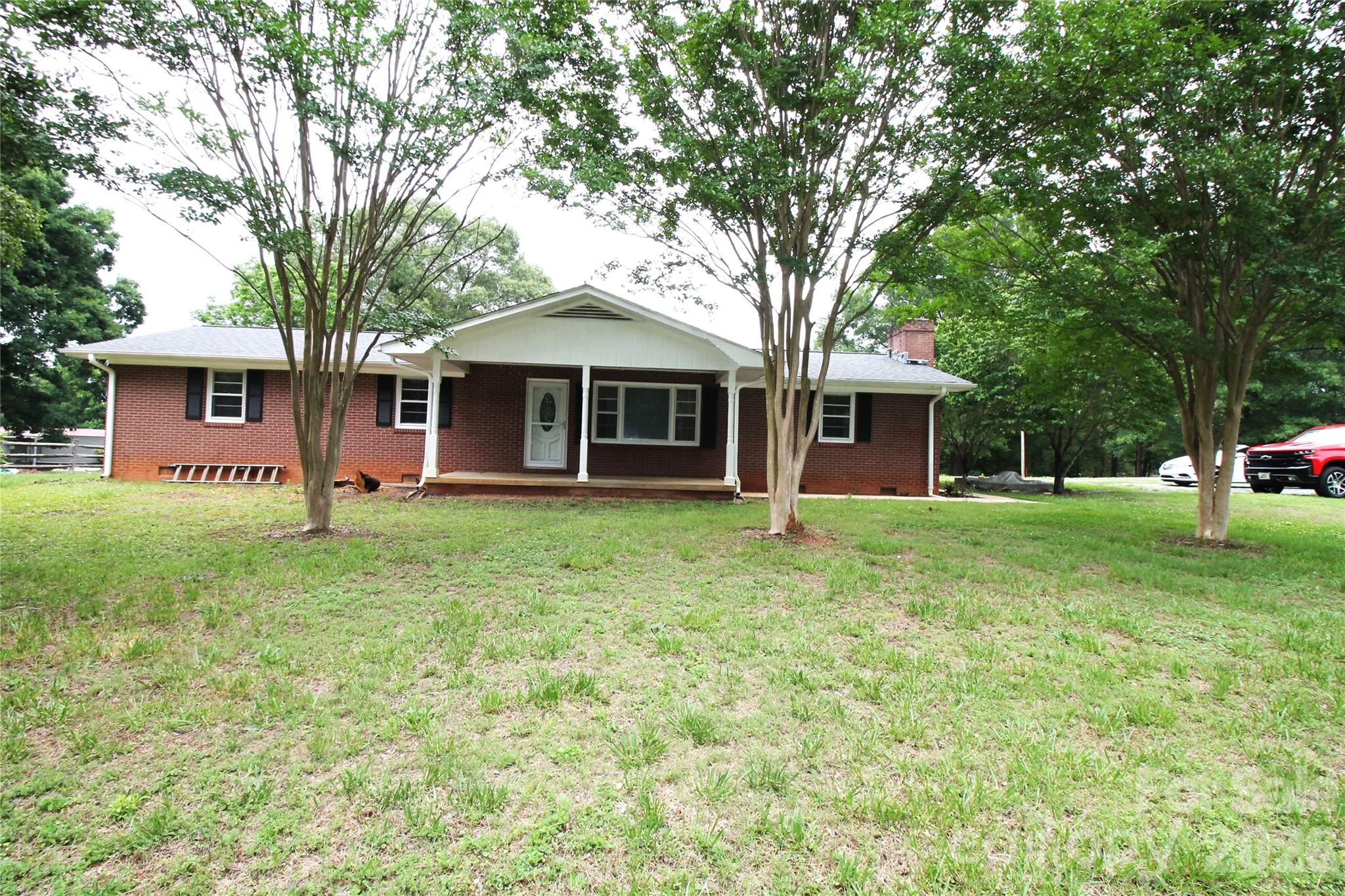 203 Ratchford Farm Rd, Gastonia, NC 28056