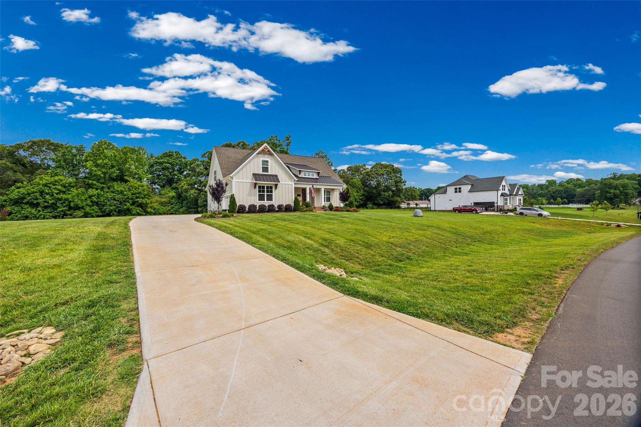 172 Triple Ponds Ct, Clover, SC 29710